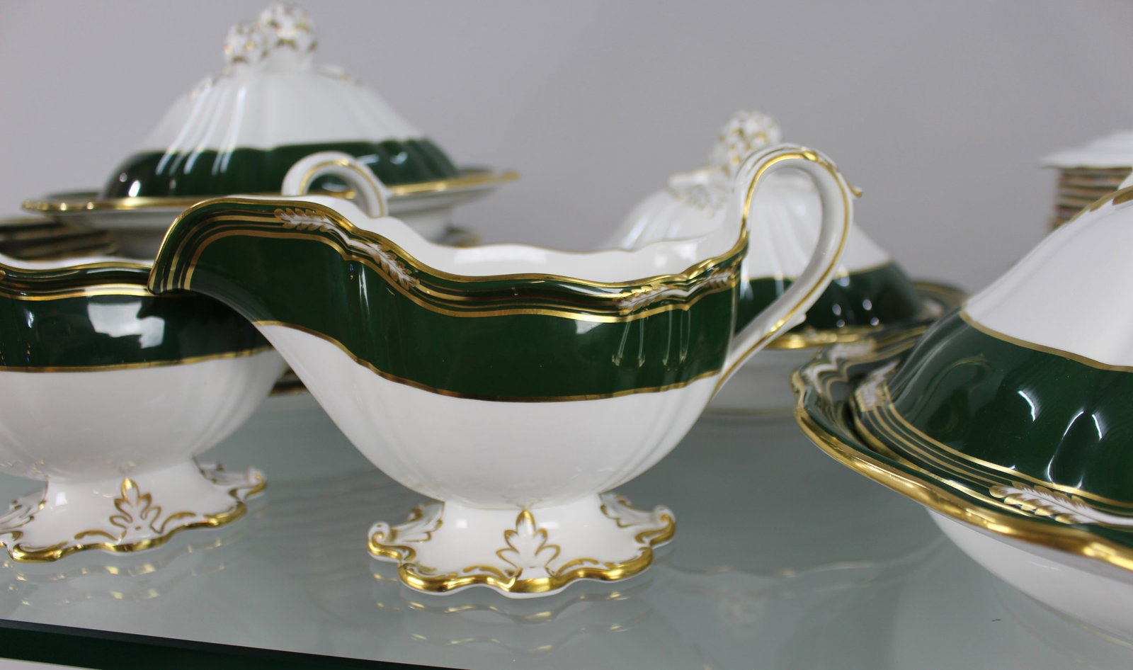 Fine Spode Harrogate Bone China Dinner Service - 8