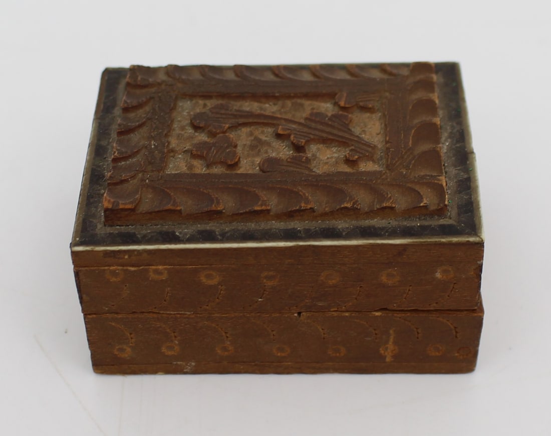 Small Carved Wooden Box (1 of 4)