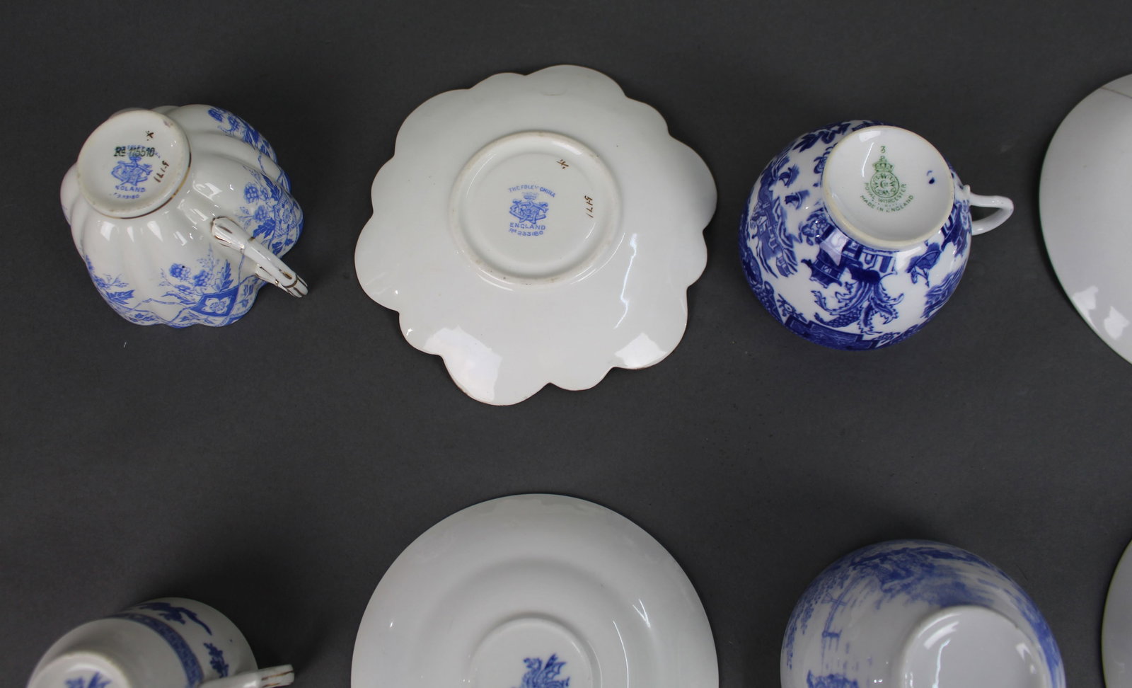 Collection of Antique & Vintage Blue & White Tea Cups & Saucers - 5