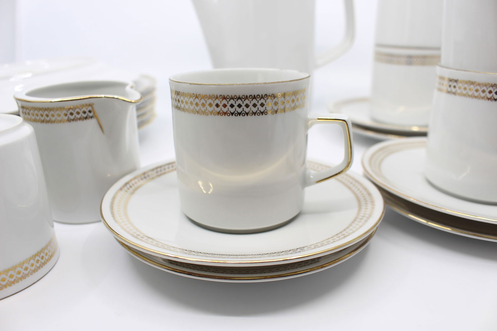 23 Piece Winterling Bavaria White & Gold Porcelain Coffee Service - 7