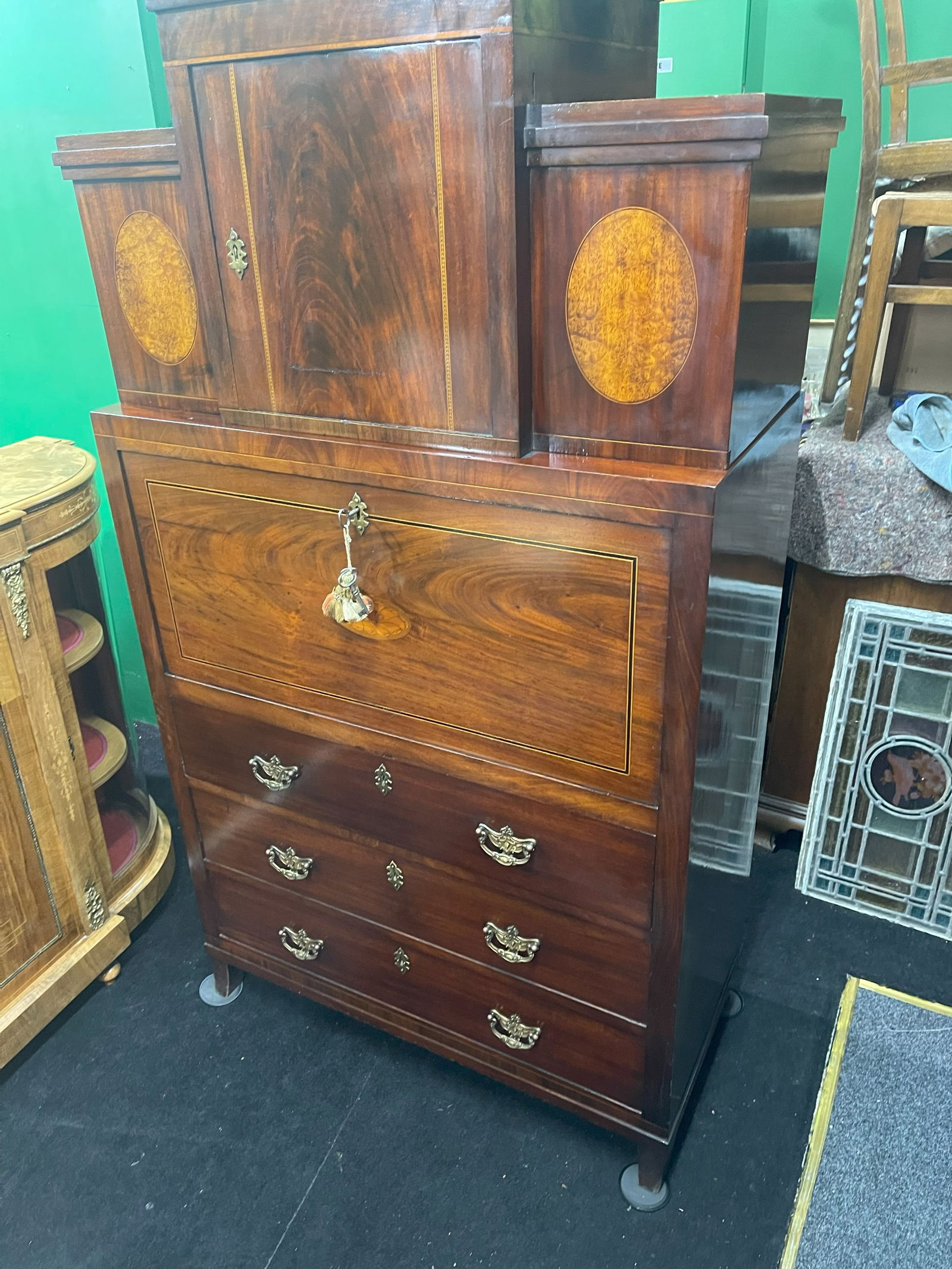 Georgian Mahogany and Satinwood Inlaid Secretaire Chest c.1800 - 3