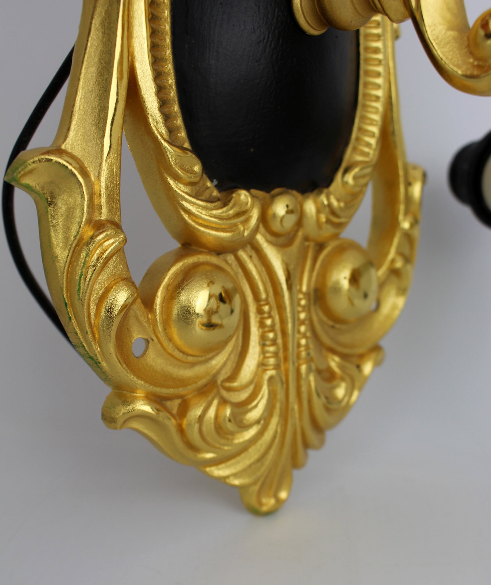 Pair of Vintage Italian Gilt Metal Wall Lights - 10