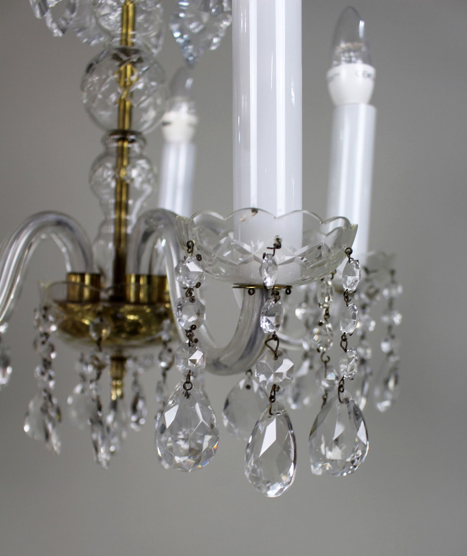 Mid-20th Century French Style 5-Arm Cut Glass and Crystal Chandelier - 7
