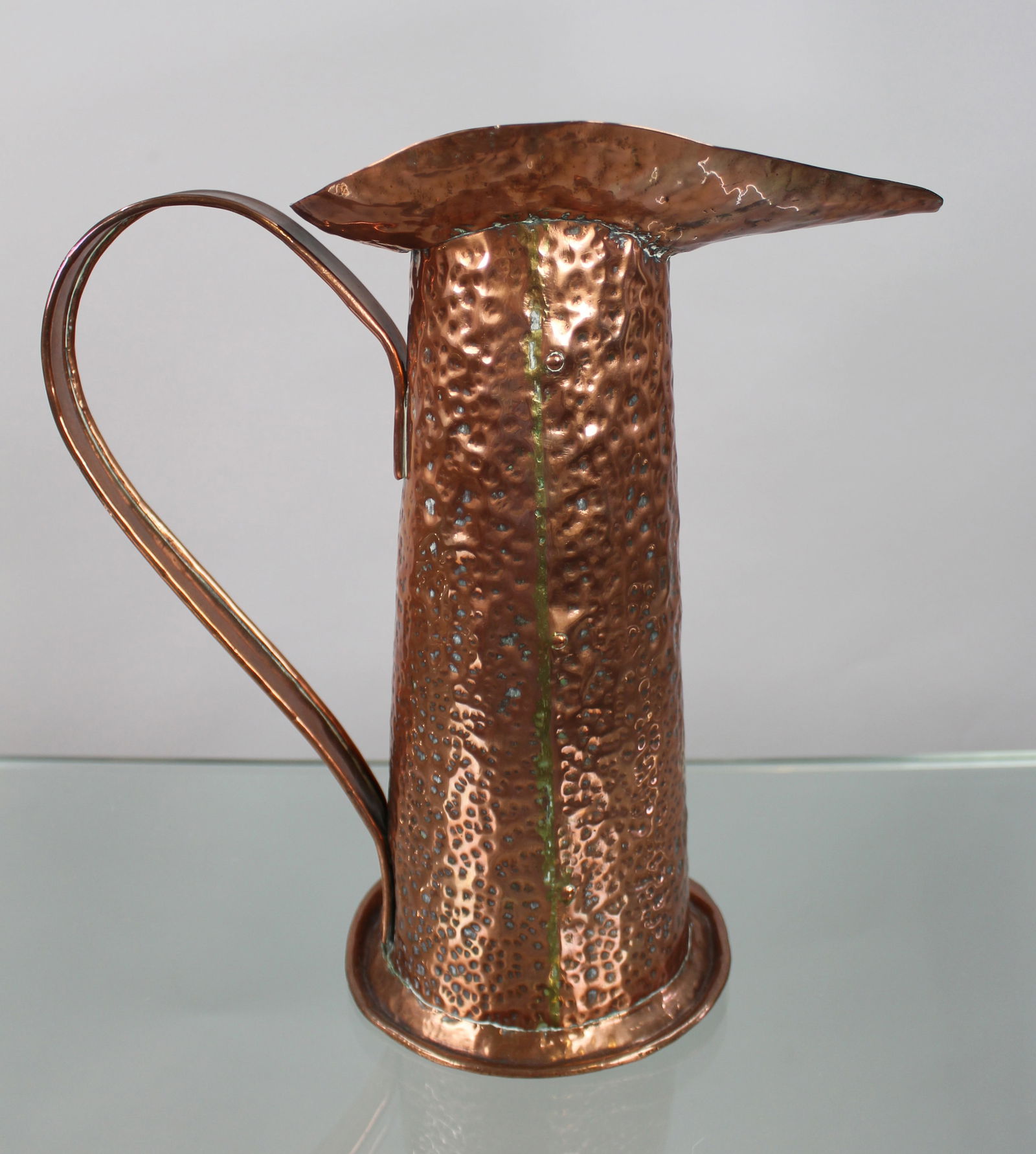 Large Arts & Crafts Hammered Copper Jug, c.1900 - 6