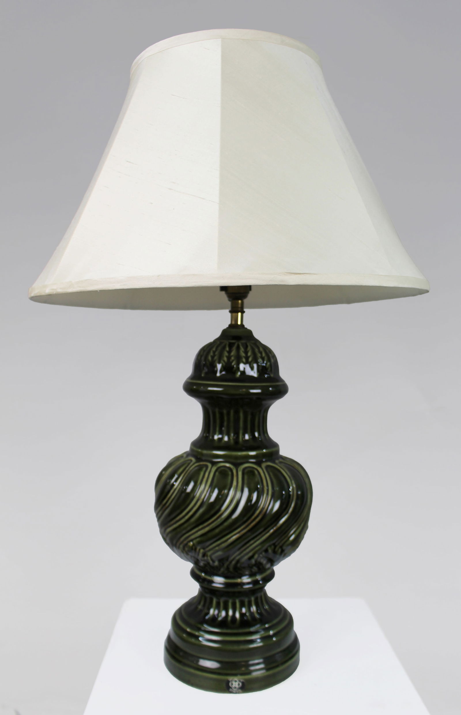 Large Royal Doulton Green Glazed Table Lamp with Shade - 6