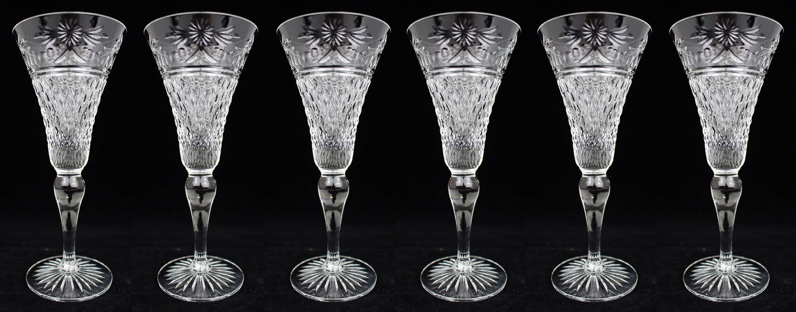 Set of 6 Fine Stuart Crystal Beaconsfield Cut Wine Glasses (1 of 11)