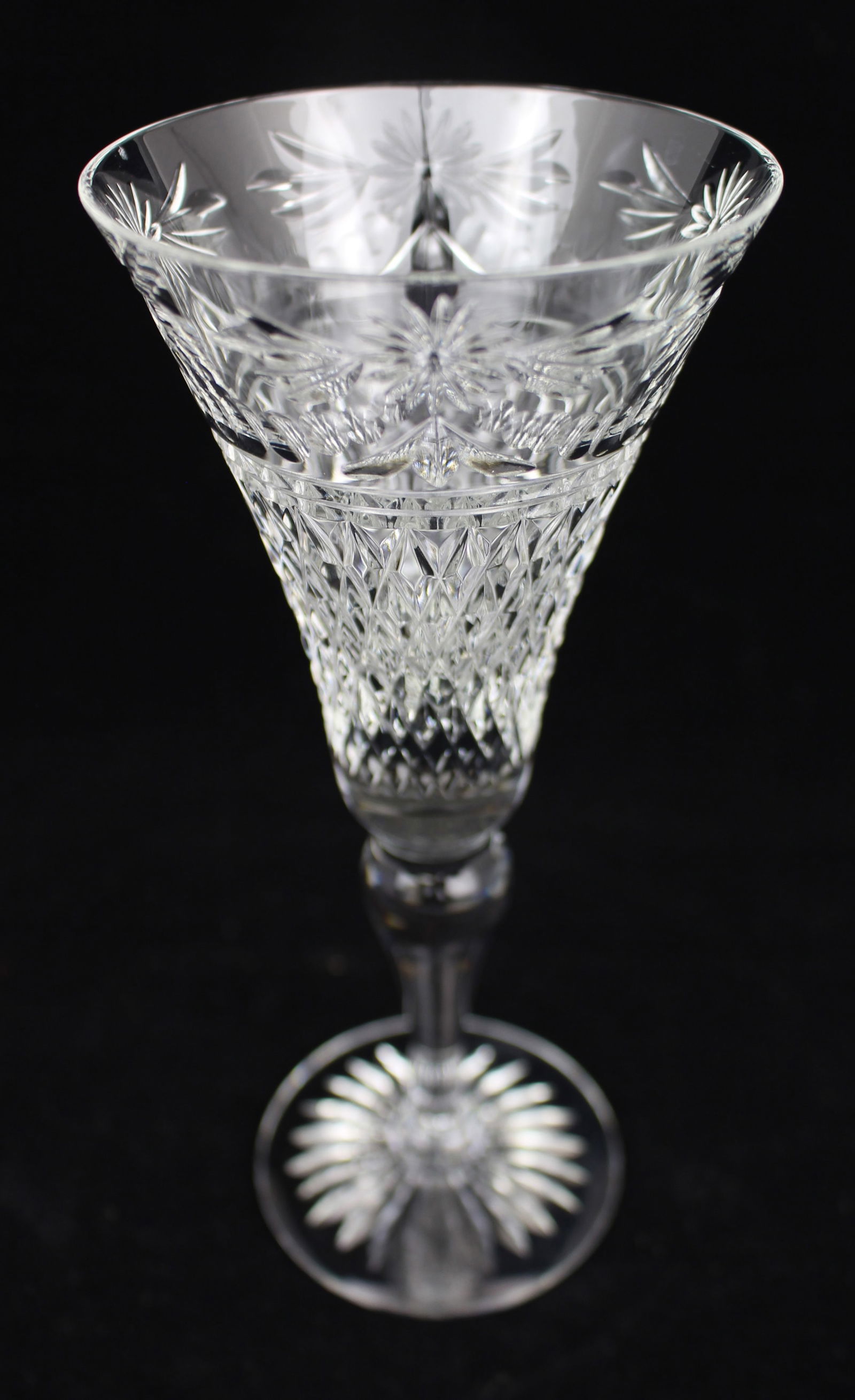 Set of 6 Fine Stuart Crystal Beaconsfield Cut Wine Glasses - 4