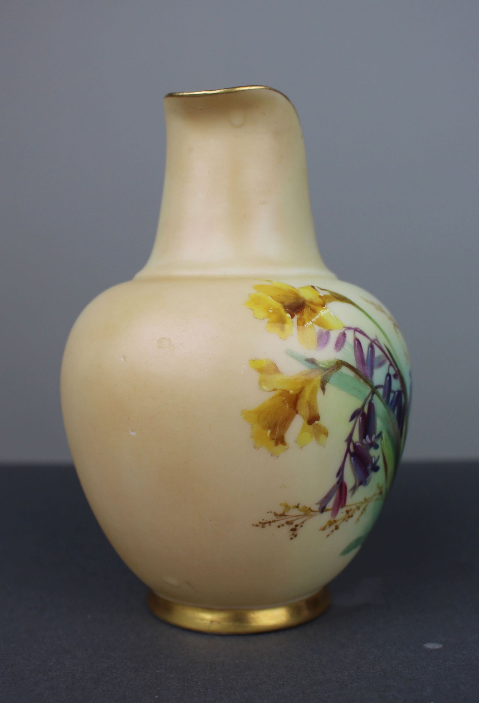 Royal Worcester Blush Ivory Porcelain Jug 1094 c.1903 - 2