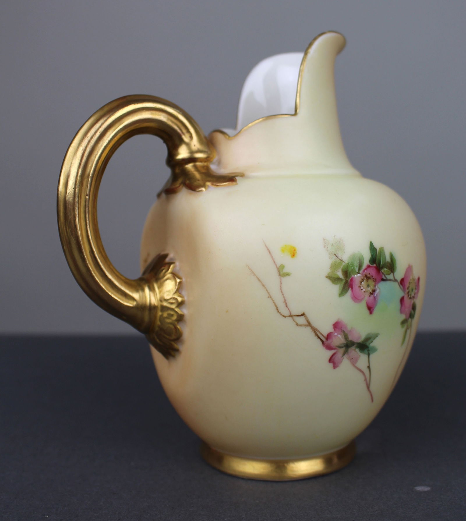 Royal Worcester Blush Ivory Porcelain Jug 1094 c.1903 - 4