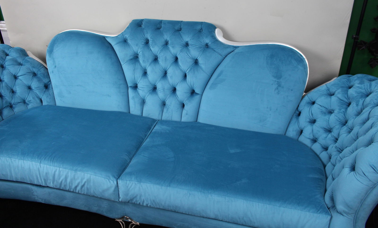 Mantellassi 1926 ‘Butterfly’ Sofa in Turquoise Velvet - 7