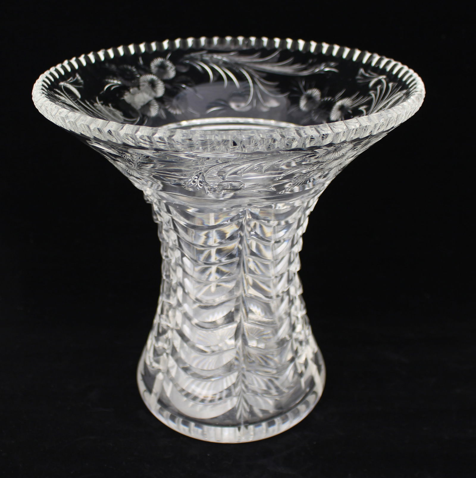 Mid-20th Century English Cut Crystal Splayed Vase - 2