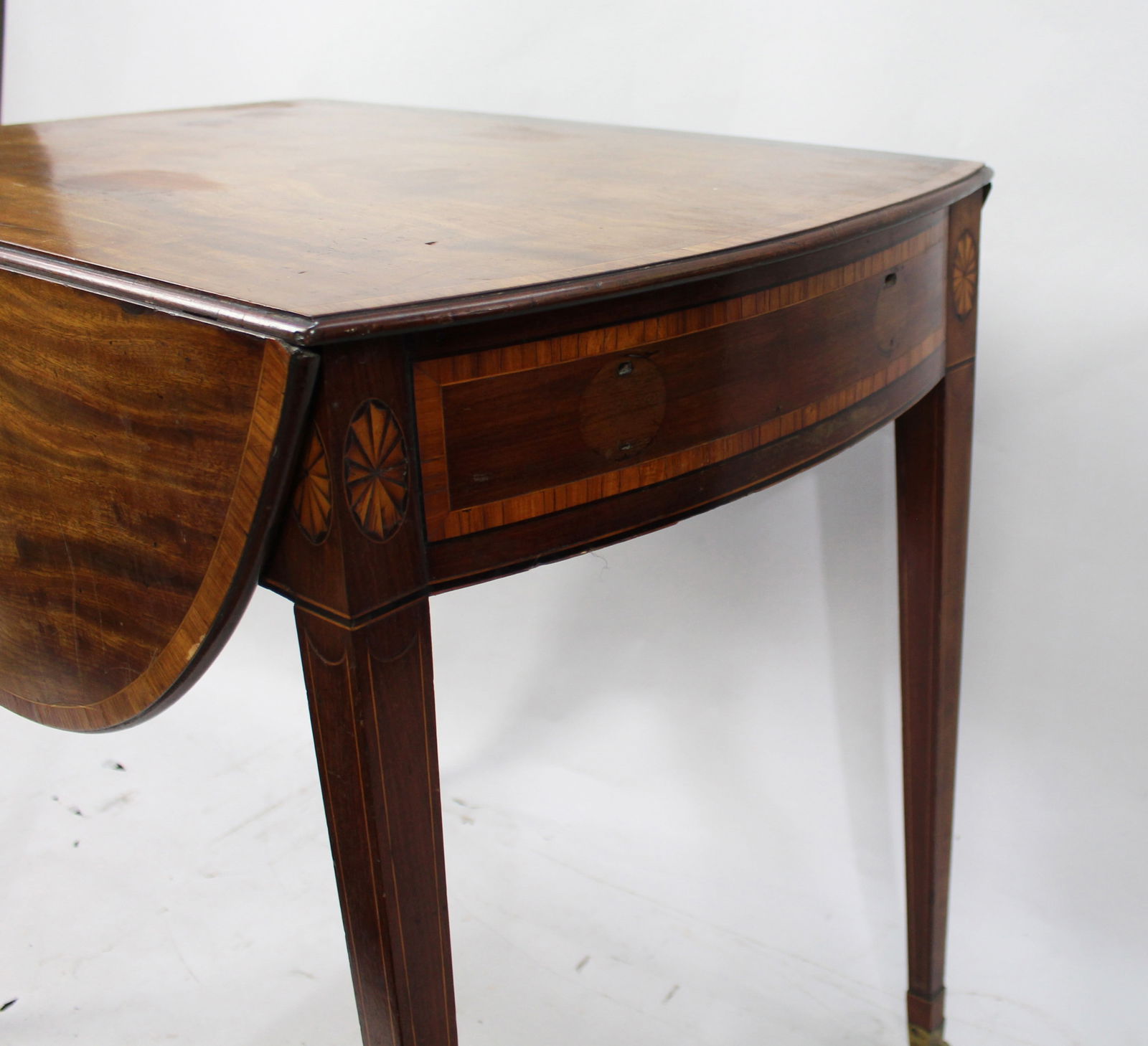 George III Mahogany Pembroke Table - 7