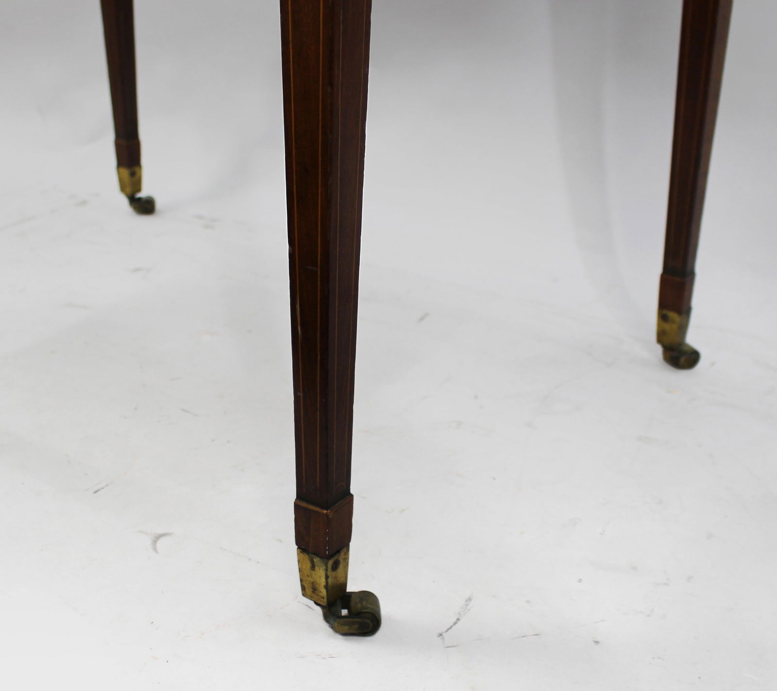 George III Mahogany Pembroke Table - 8