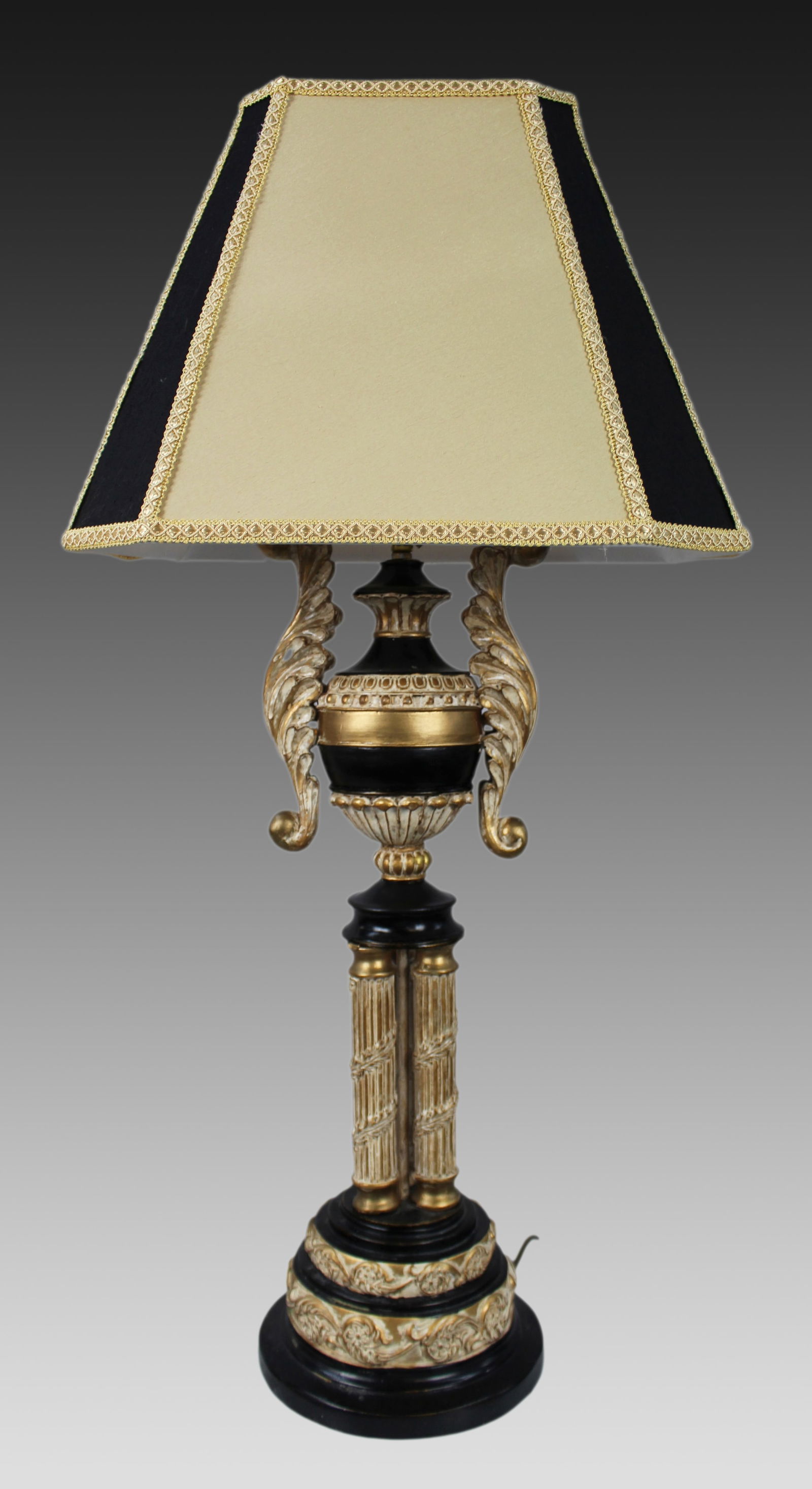 Neoclassical Style Giltwood and Ebonised Table Lamp (1 of 11)