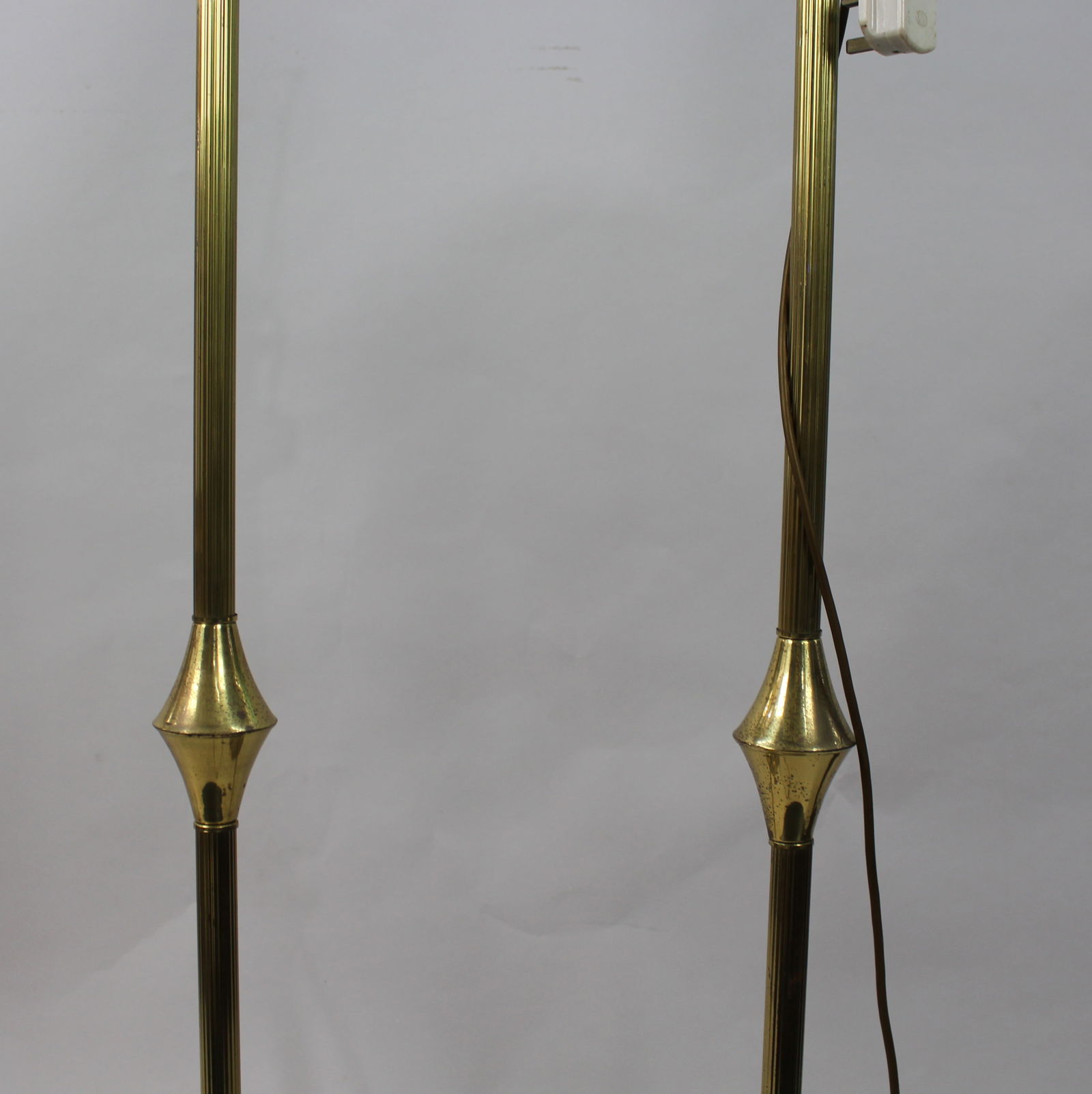 Pair of Vintage Brass Standard Lamps - 3