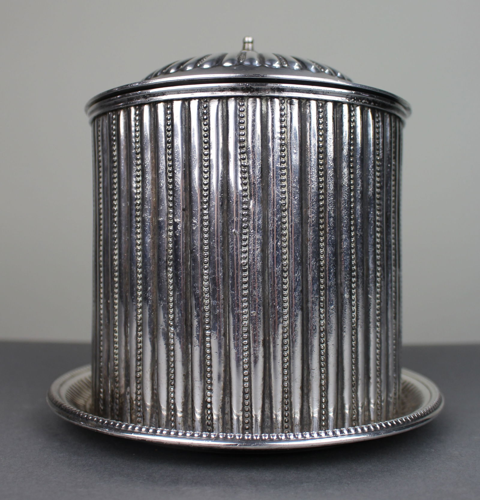 Antique Silver Plated Lidded Caddy: Title: Antique Silver Plated Lidded Caddy Description: Antique Silver Plated Lidded Caddy. Width 17.5 cm. Height 17 cm Condition: Used Delivery option: Collection & Delivery Location