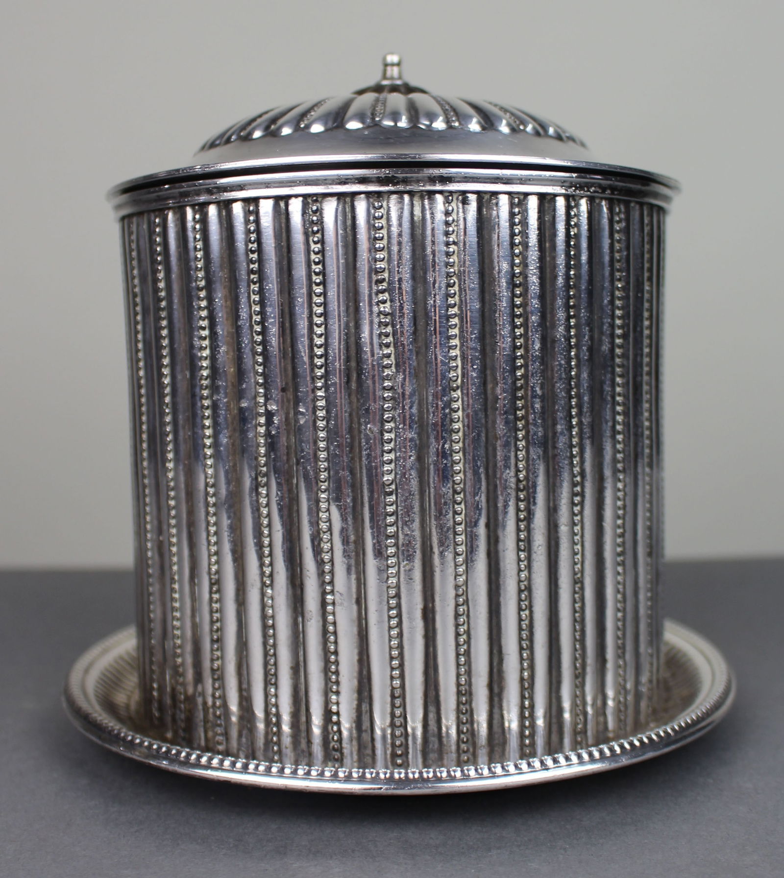 Antique Silver Plated Lidded Caddy - 2