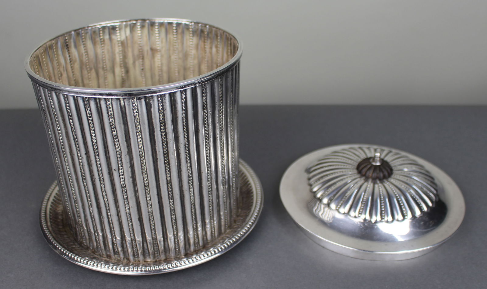 Antique Silver Plated Lidded Caddy - 5