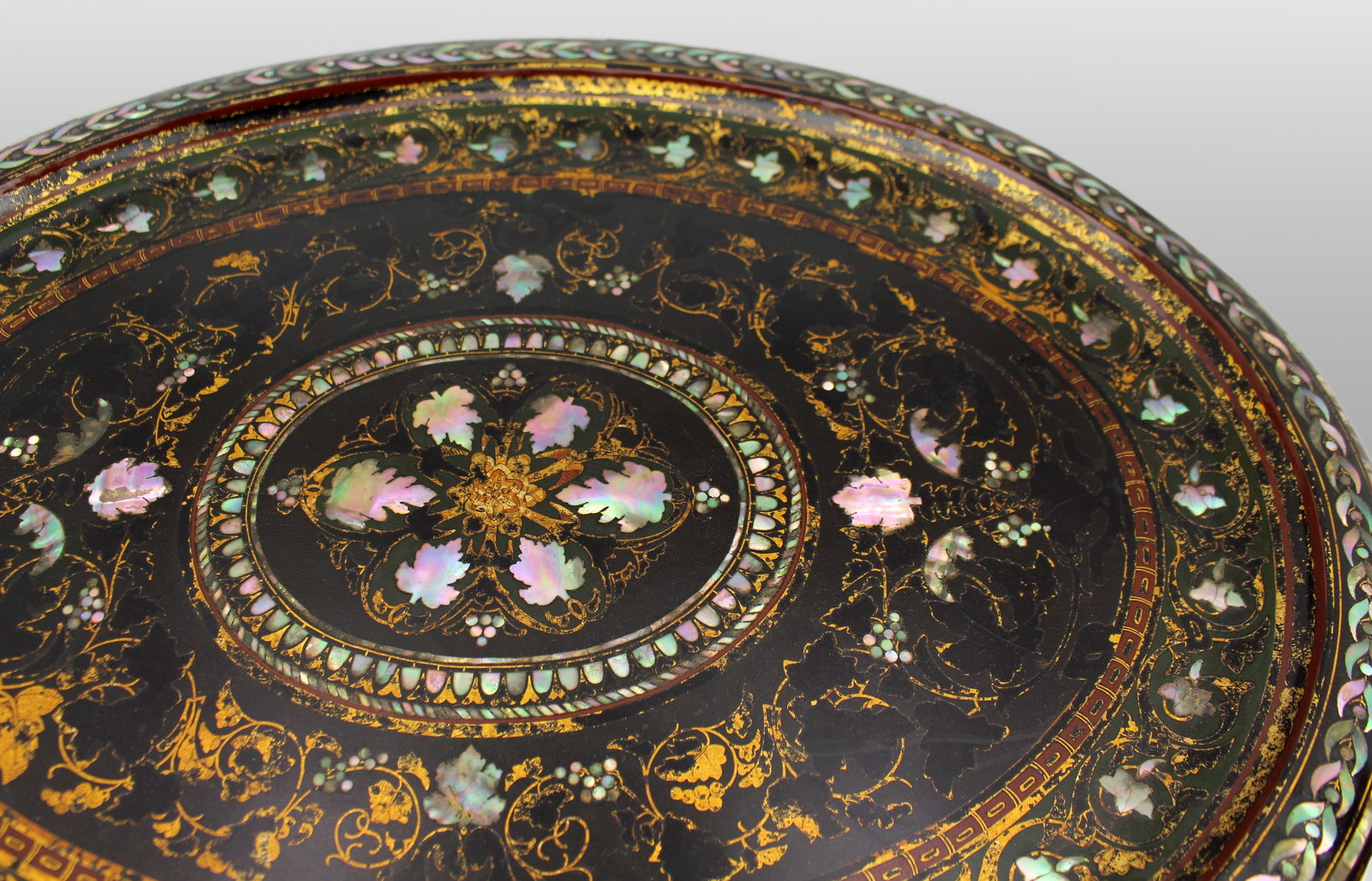 Victorian Oval Papier Mâché Tray by Benetfink & Co, London c.1870 - 10