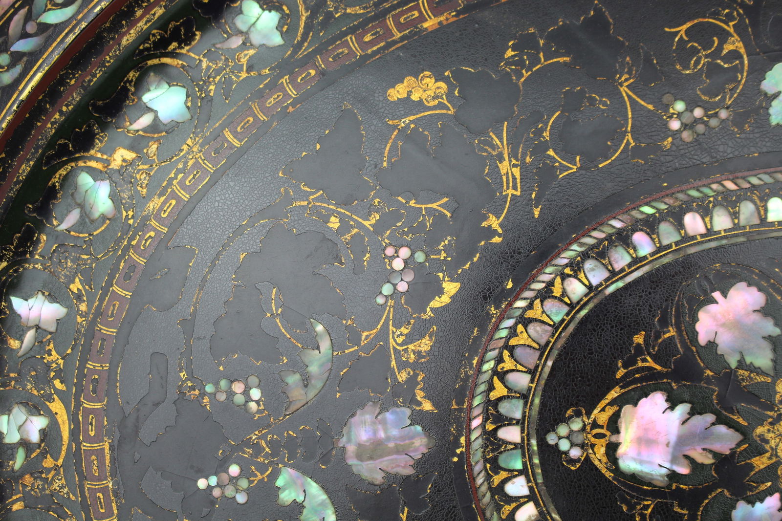 Victorian Oval Papier Mâché Tray by Benetfink & Co, London c.1870 - 4