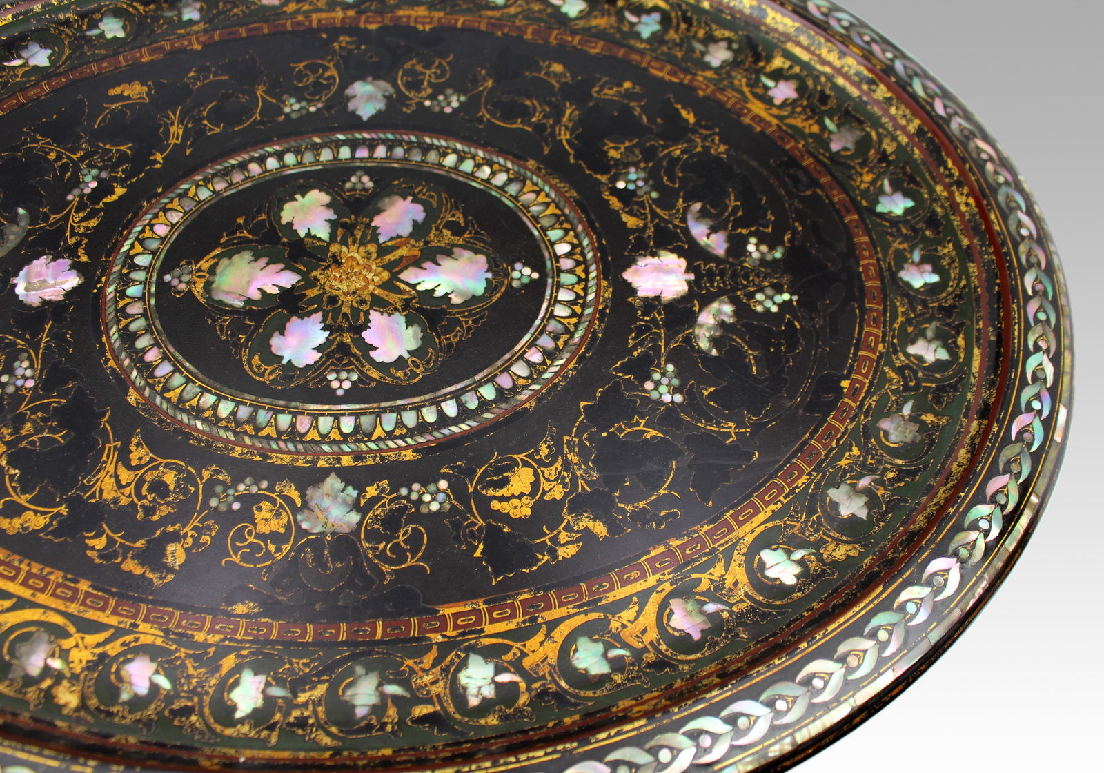 Victorian Oval Papier Mâché Tray by Benetfink & Co, London c.1870 - 8