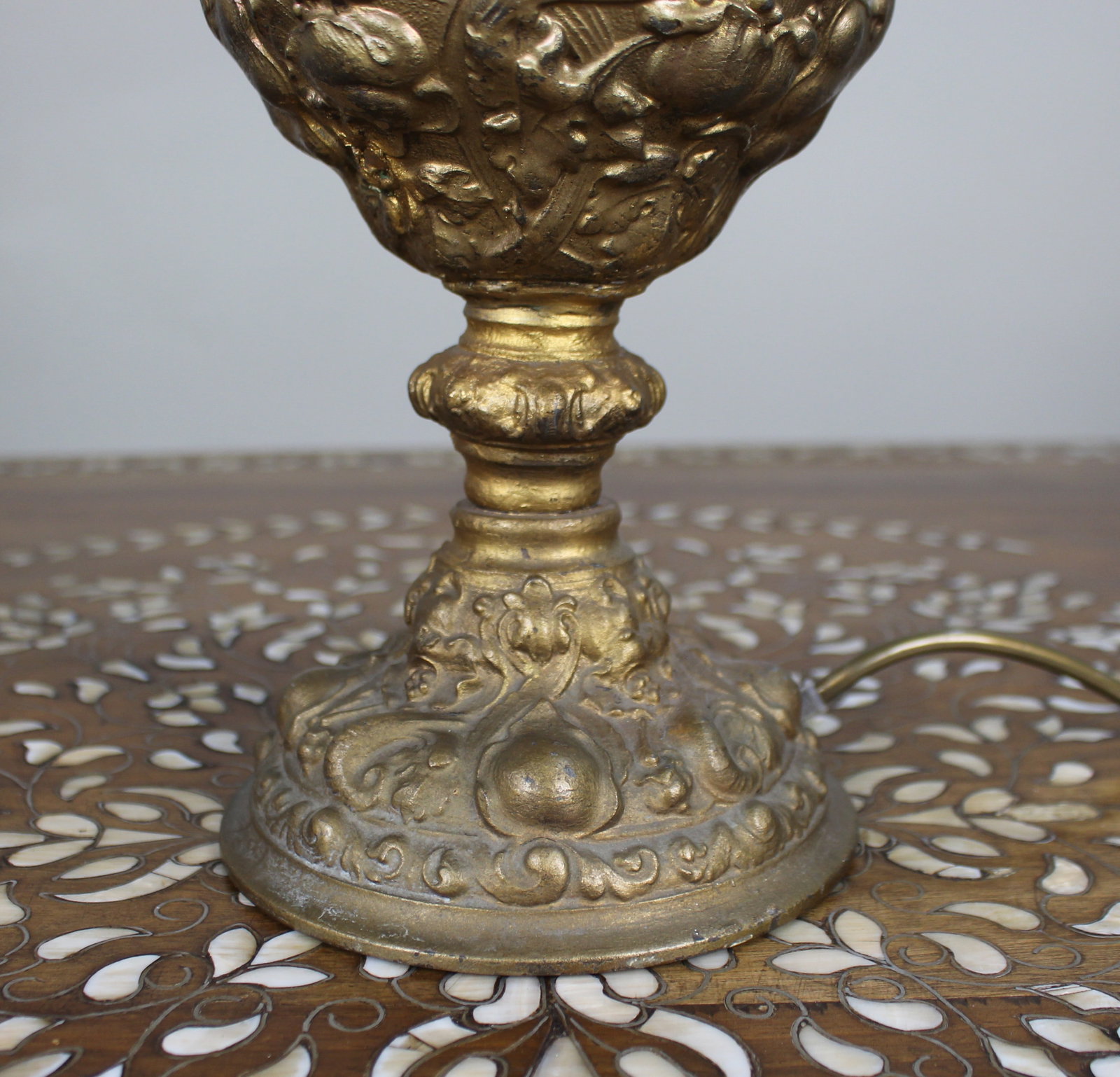 Late 19th c. Gilded Metal Ewer Lamp – Later Electrified - 3
