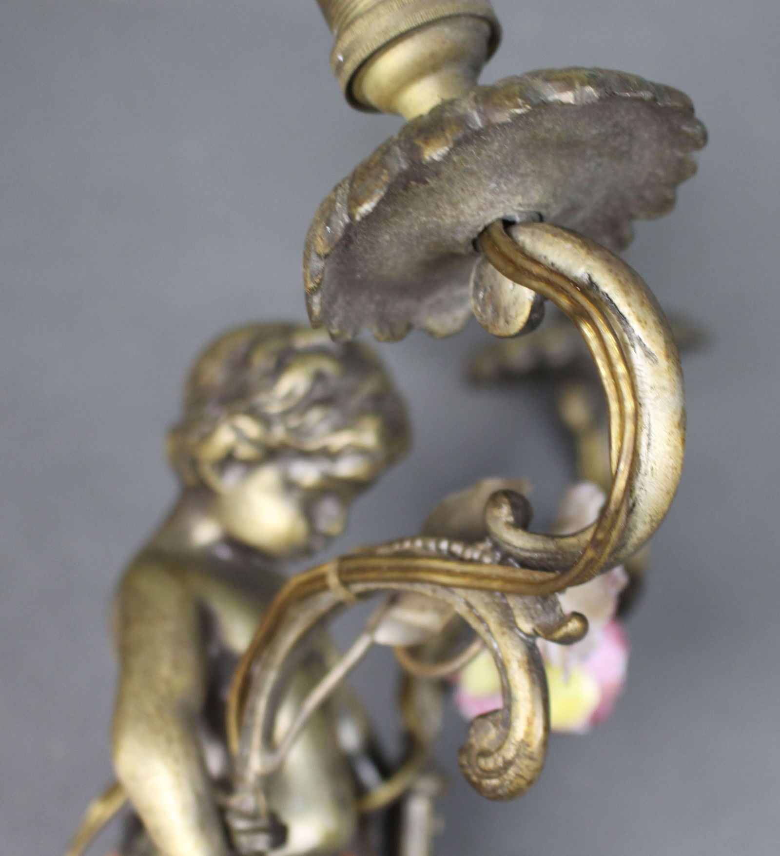 Pair of Antique French Style Cherub Wall Sconces with Porcelain Flowers - 7