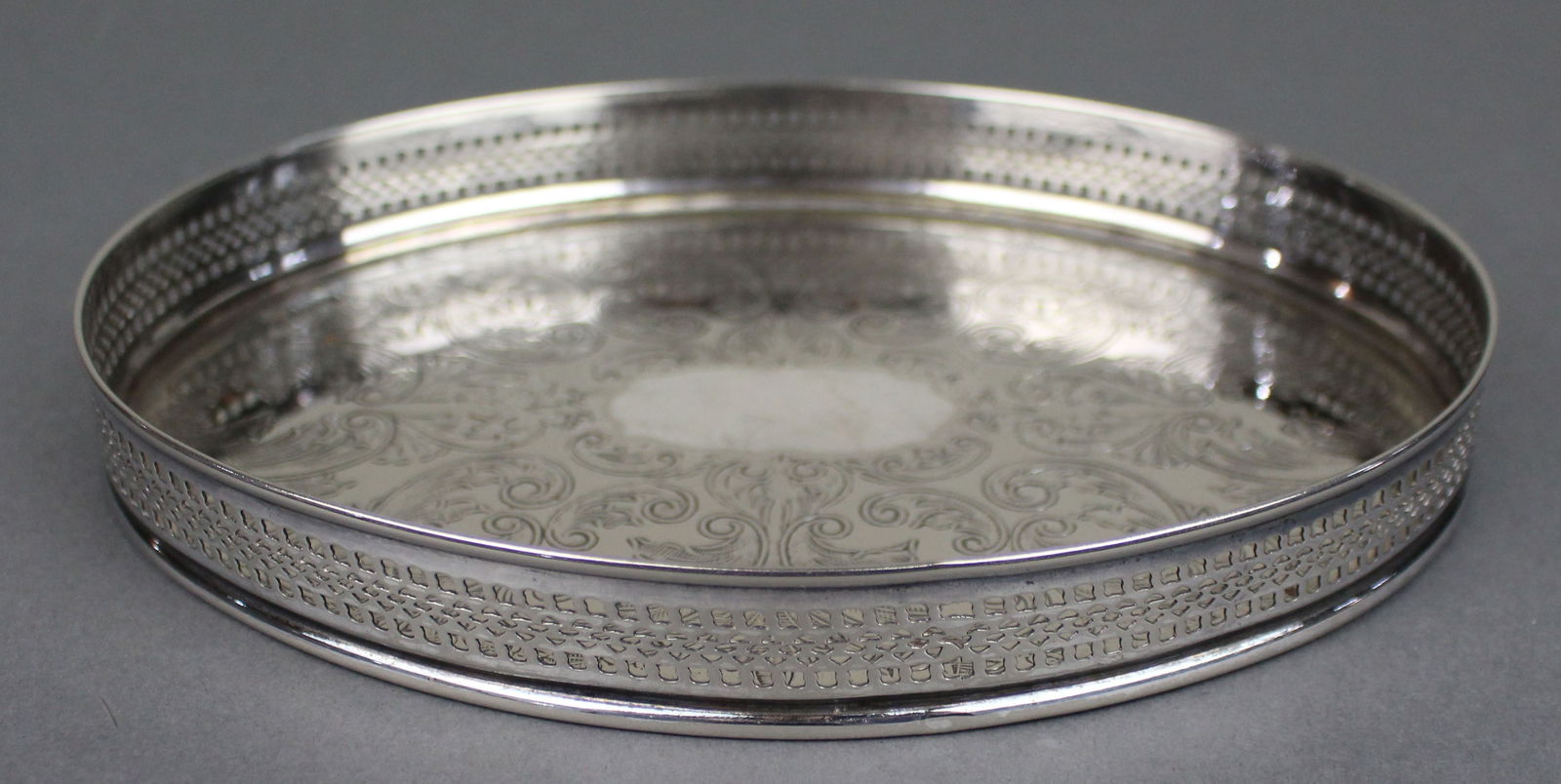 Small Silver Plated Cavalier Galleried Tray - 3