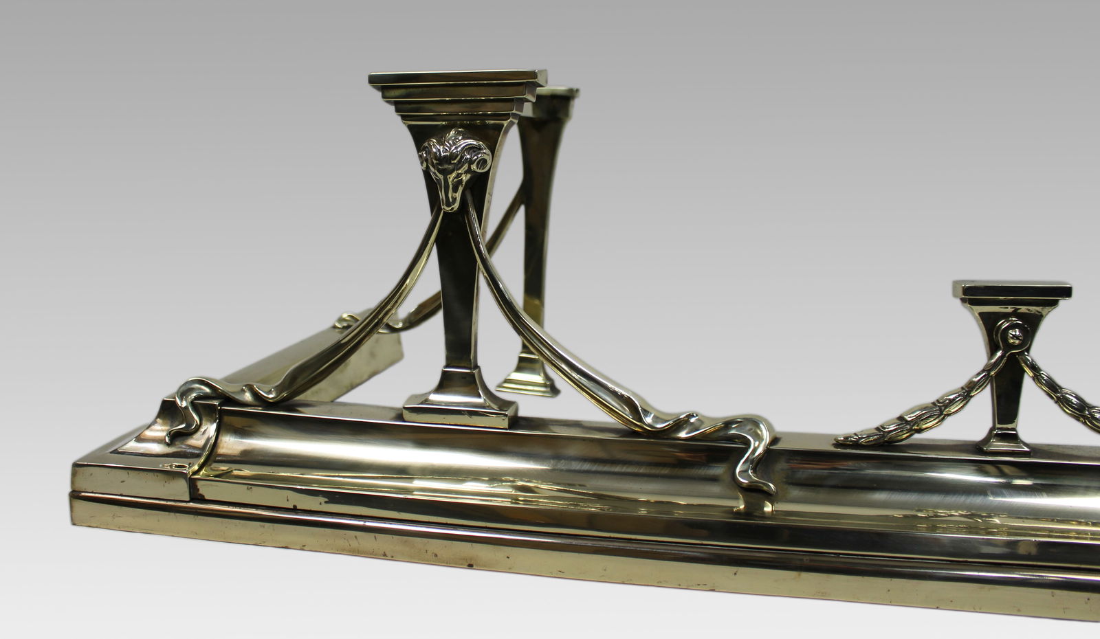 Antique Edwardian Brass Fireplace Fender & Matching Fire Irons - 7