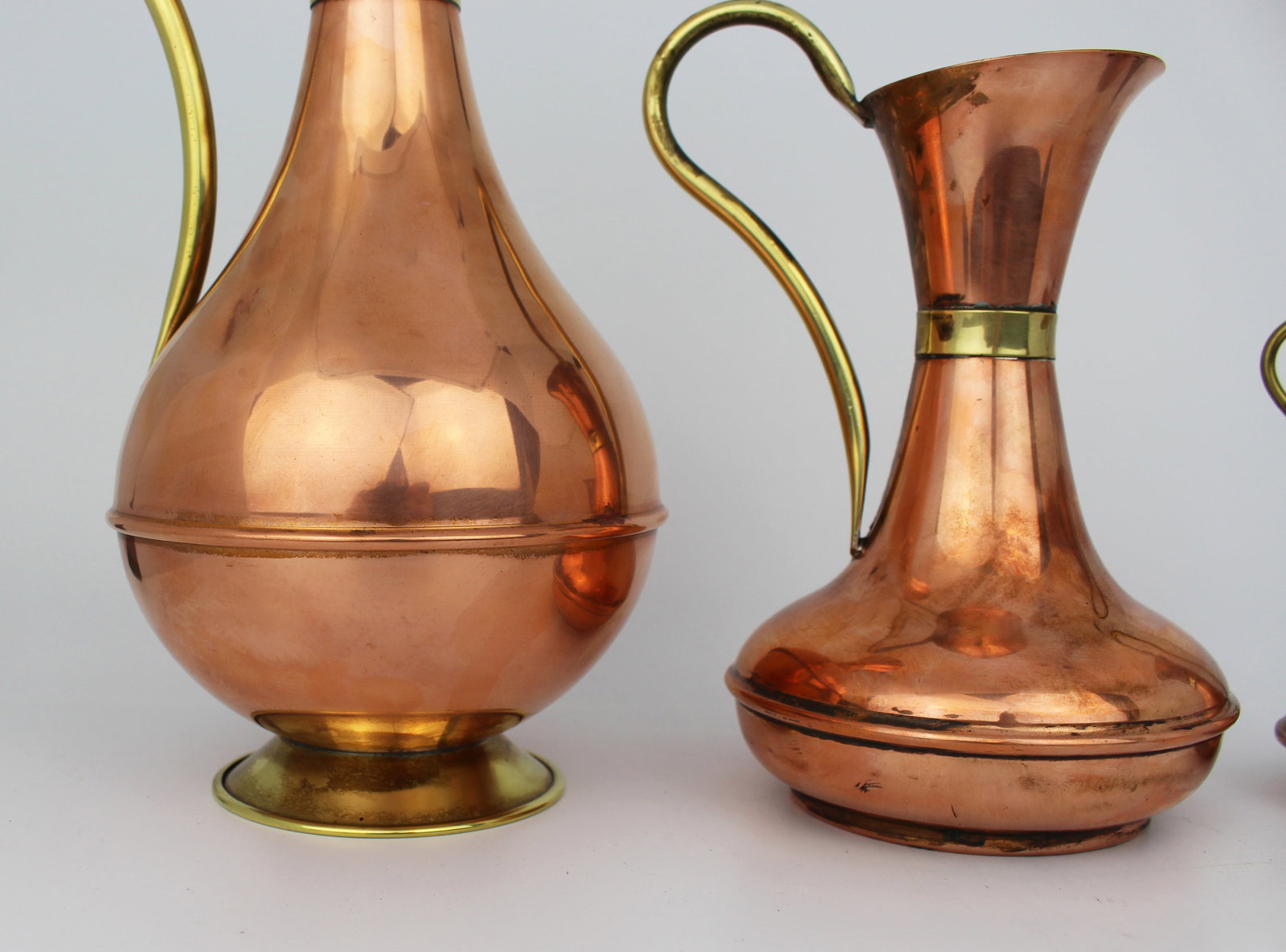 Set of 3 Graduated Vintage Copper Ewers - 3