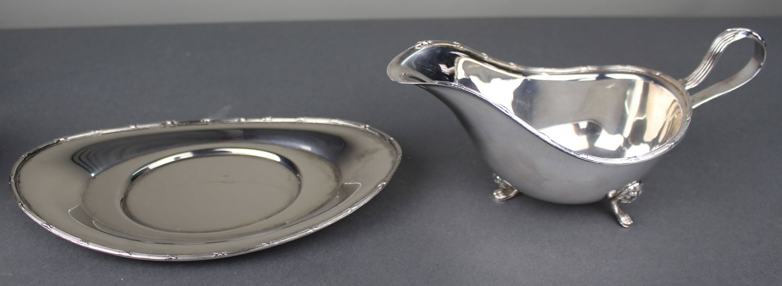 Arthur Price “Ritz” Silver Plated Sauce Boat on Stand - 3