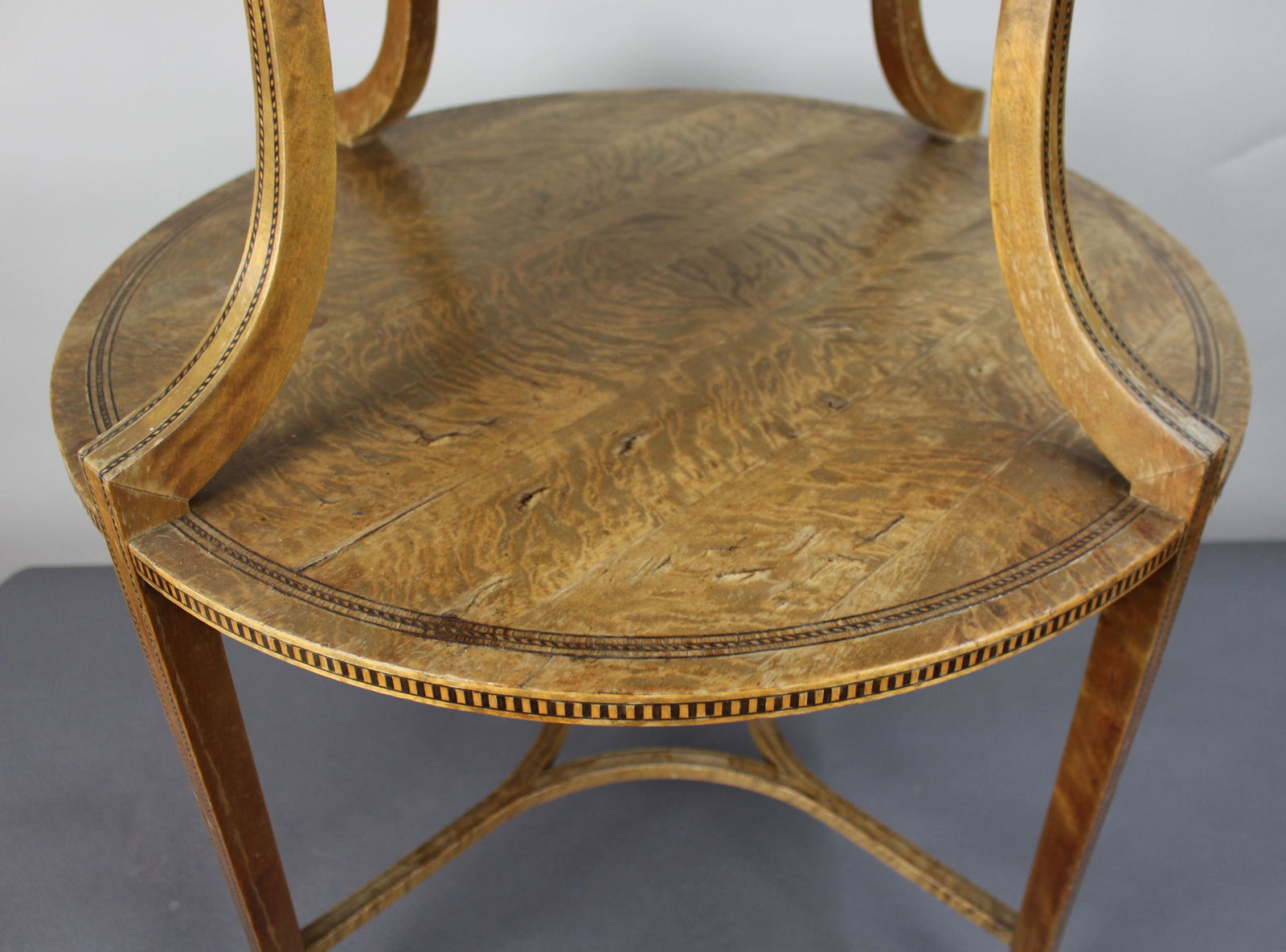 Antique Inlaid Satinwood Two Tier étagère Table - 4