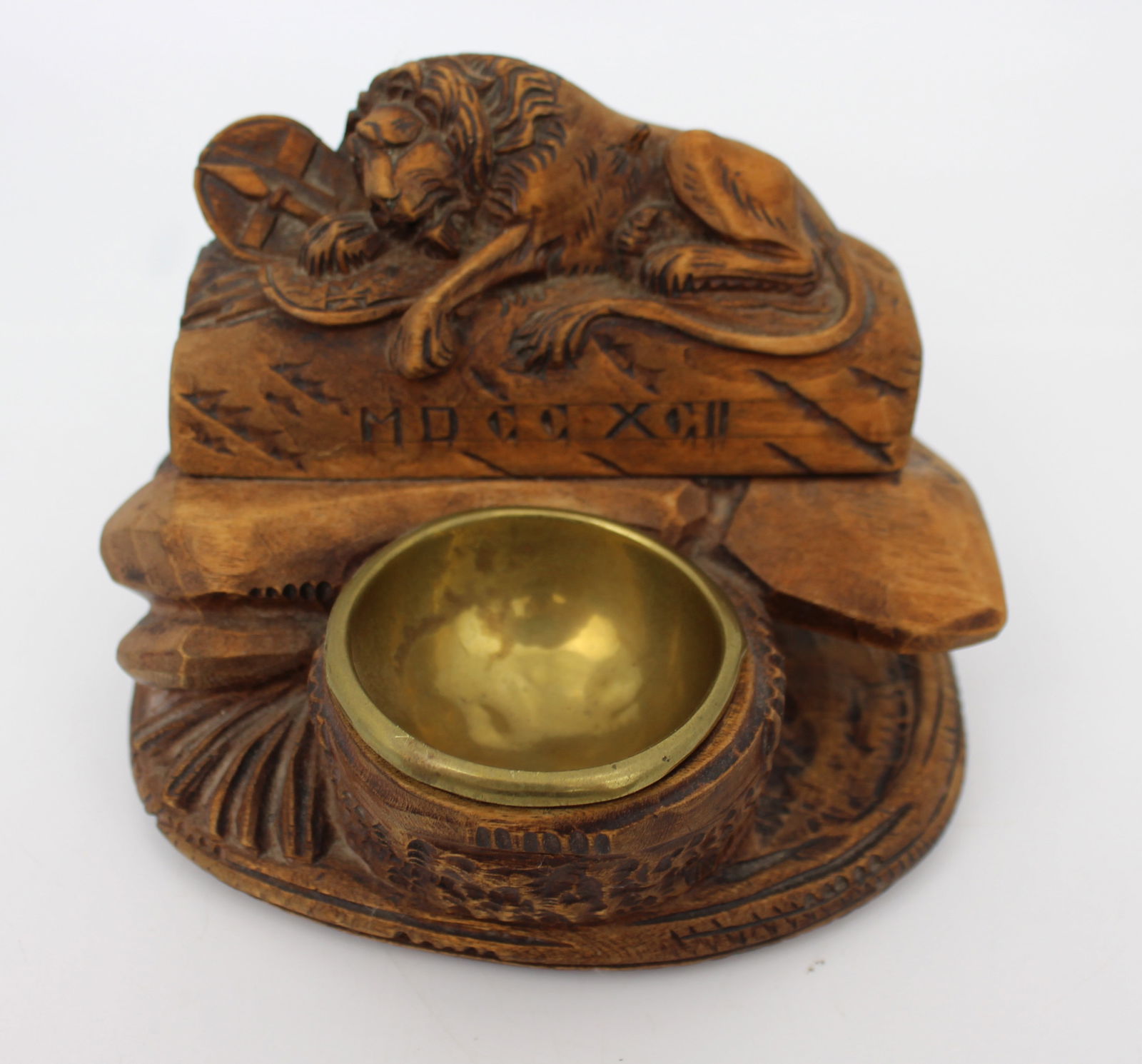 Carved Wooden Inkwell Depicting the Lion of Lucerne c.1900 - 2