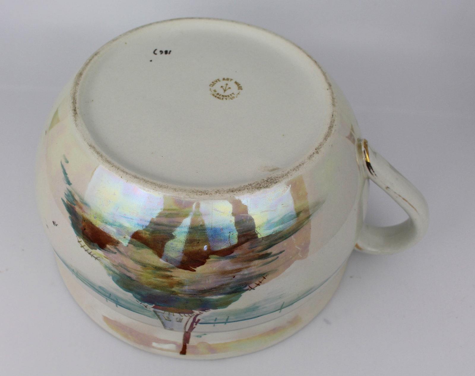 Cleve Art Ware W.Bennett (Hanley) Chamber Pot c.1920 - 5