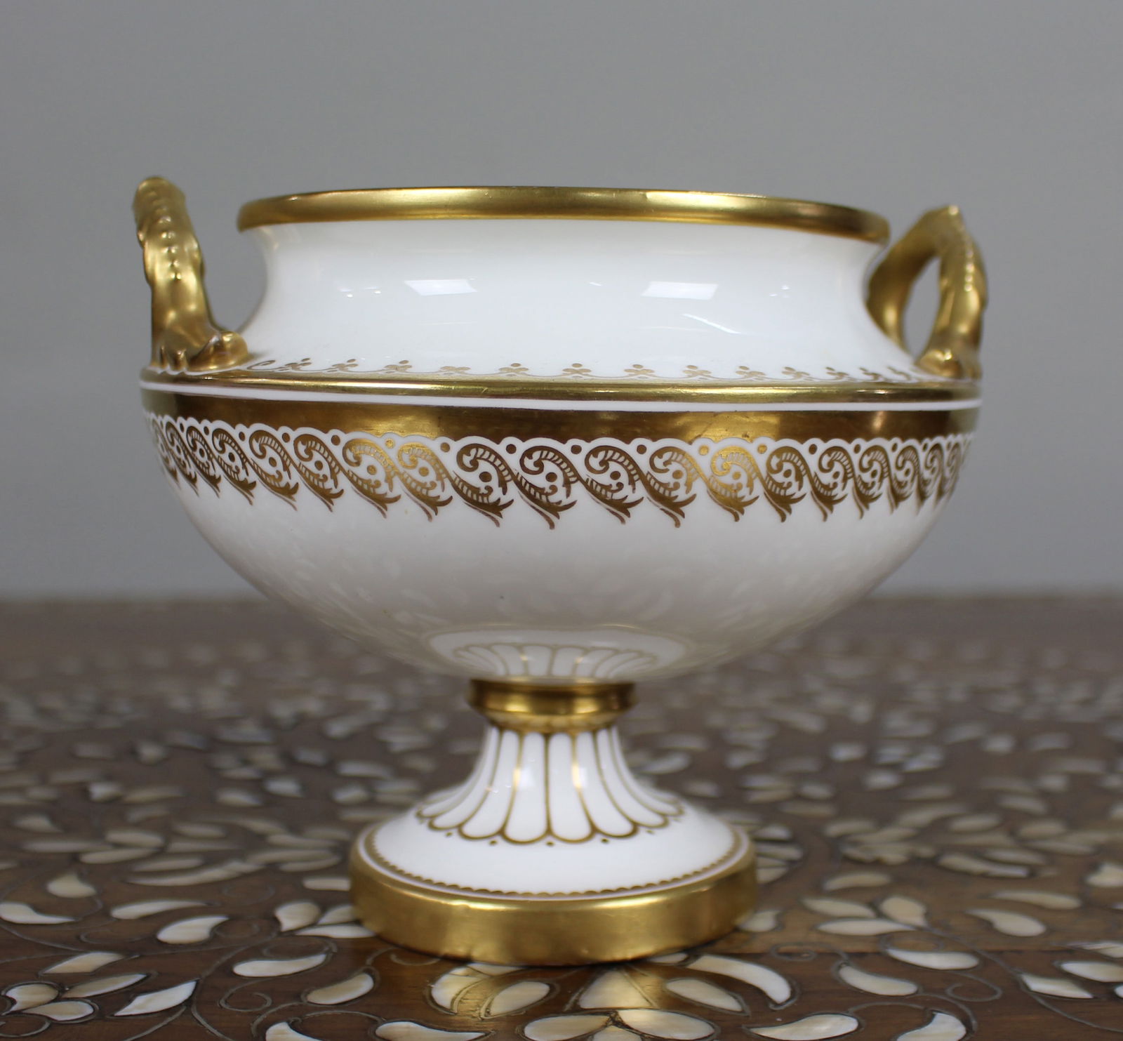 19th Century English White & Gilt Two-Handled Porcelain Urn - 7