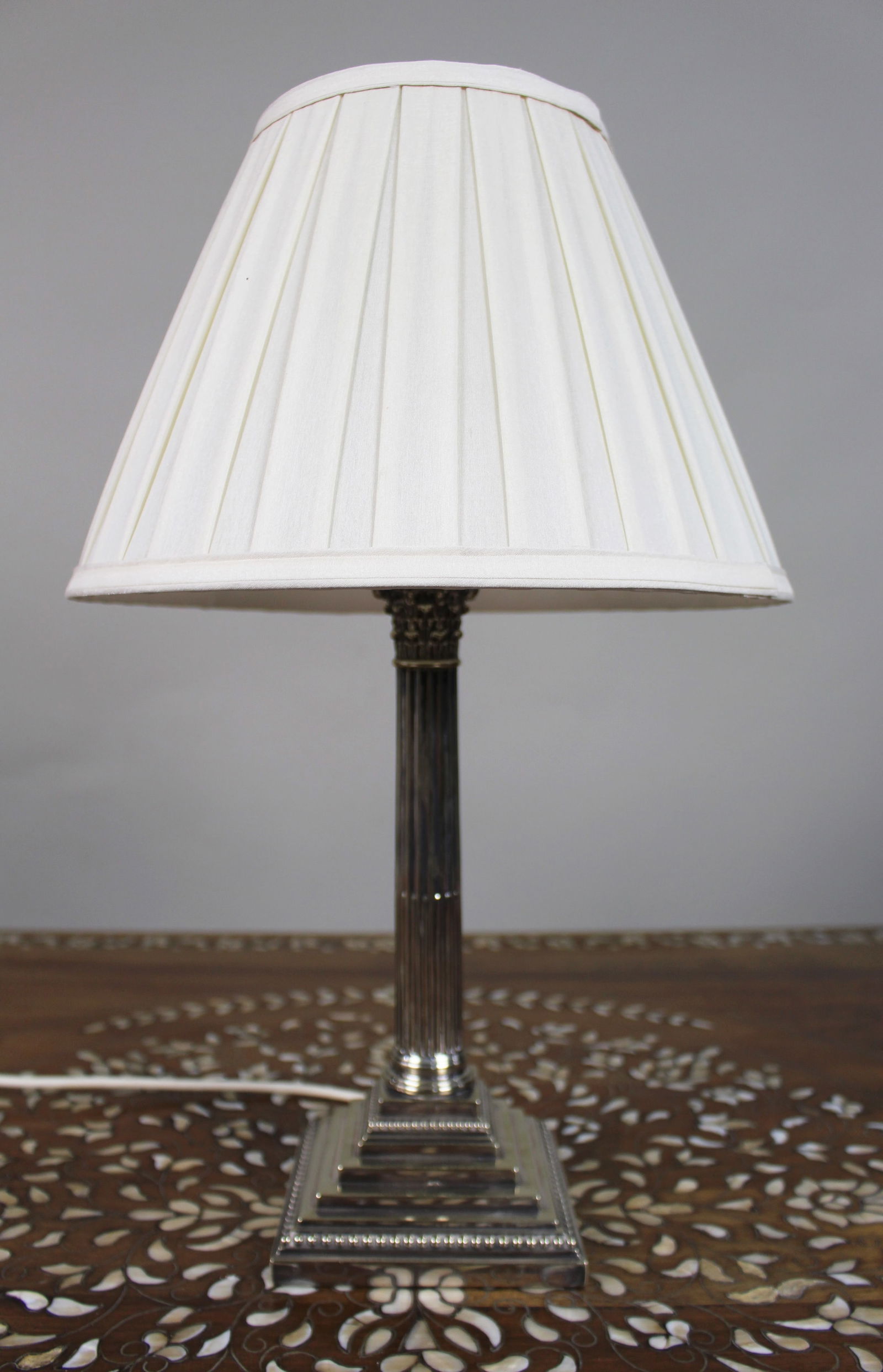 Victorian Silver Plated Corinthian Column Table Lamp (1 of 13)