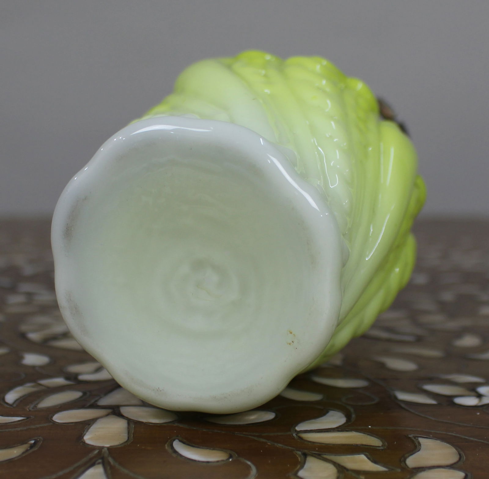 Victorian Yellow Opaline Glass Oil Lamp with Brass Burner - 5