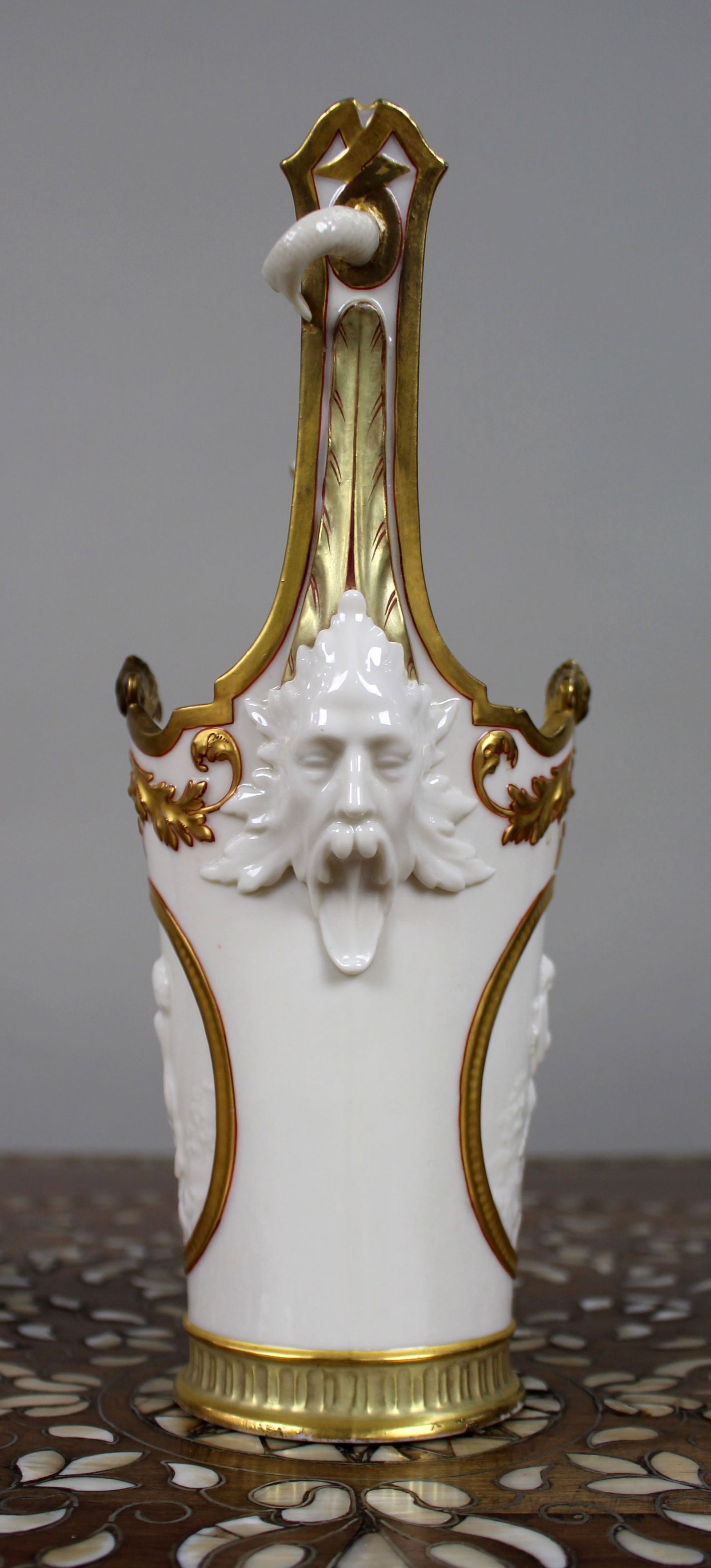 Royal Worcester Exhibition Vase – Retailed by A.B. Daniell & Son, 1884 - 4