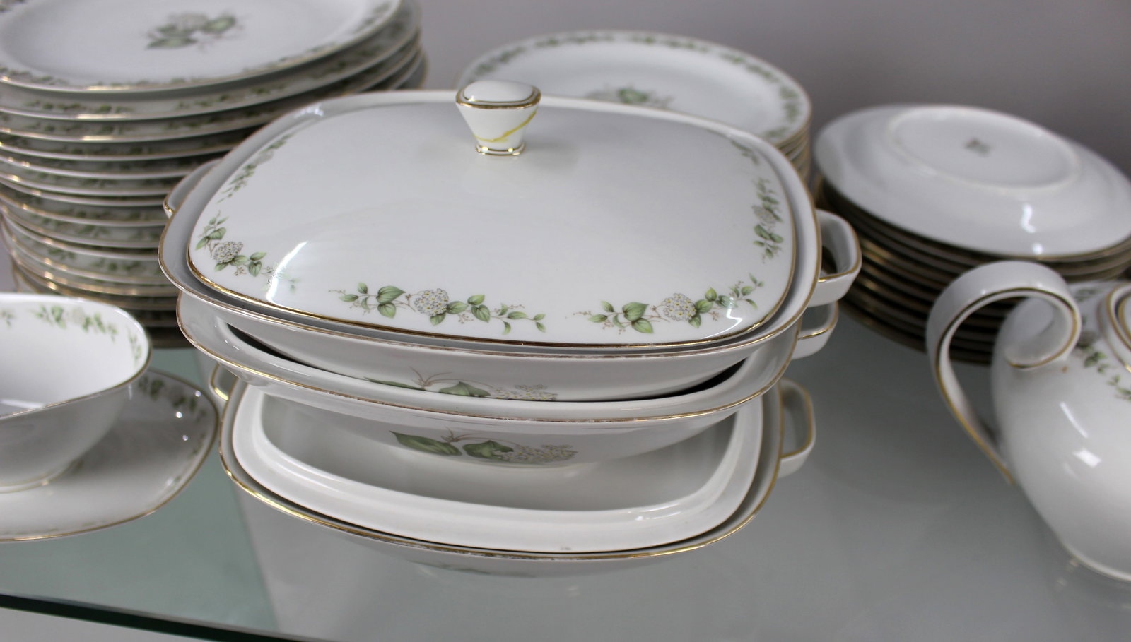 Extensive Franconia Krautheim “Summer Bloom“ Dinner Tea Service - 8