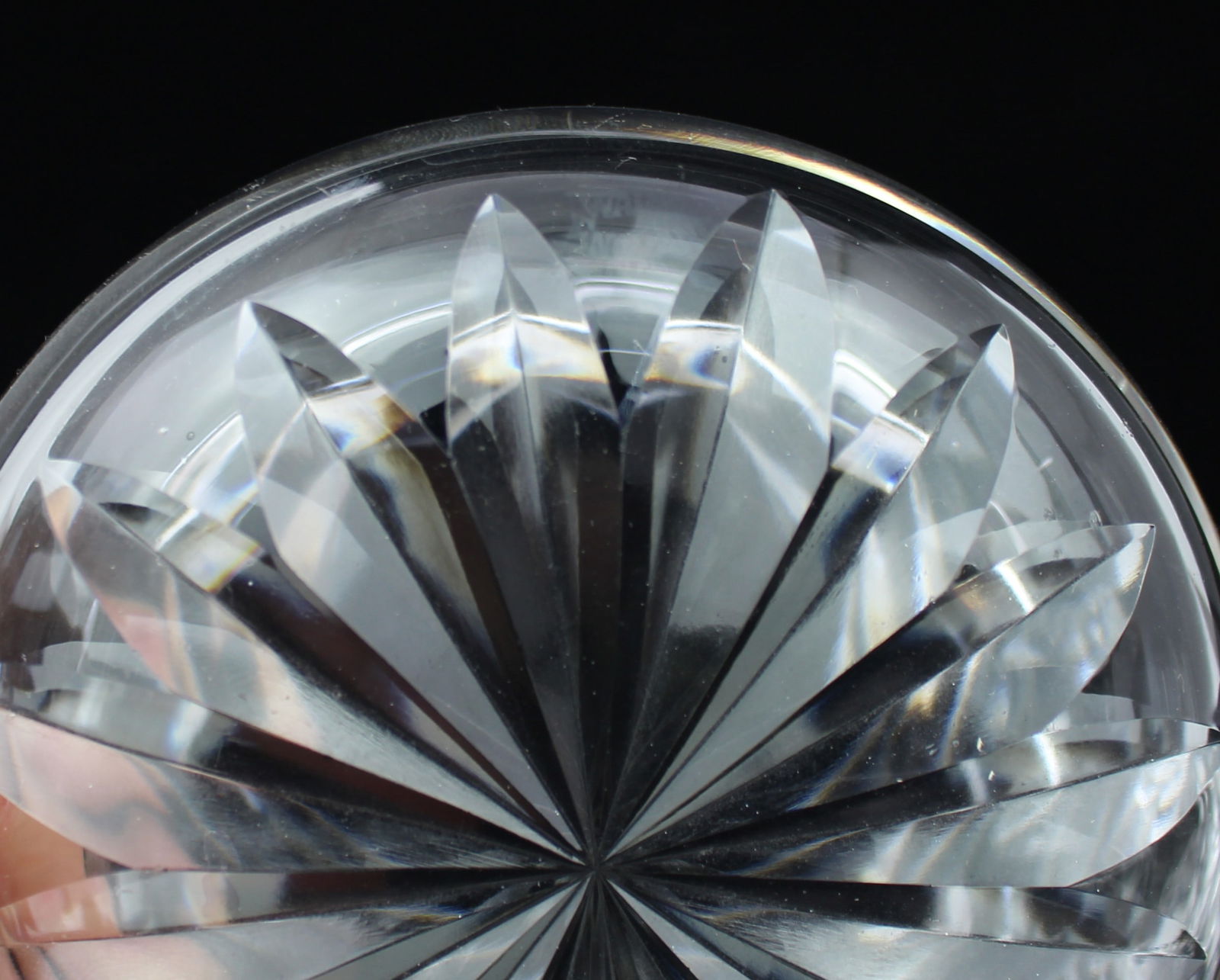 Pair of Vintage Walsh Crystal Bowl & Covers - 4