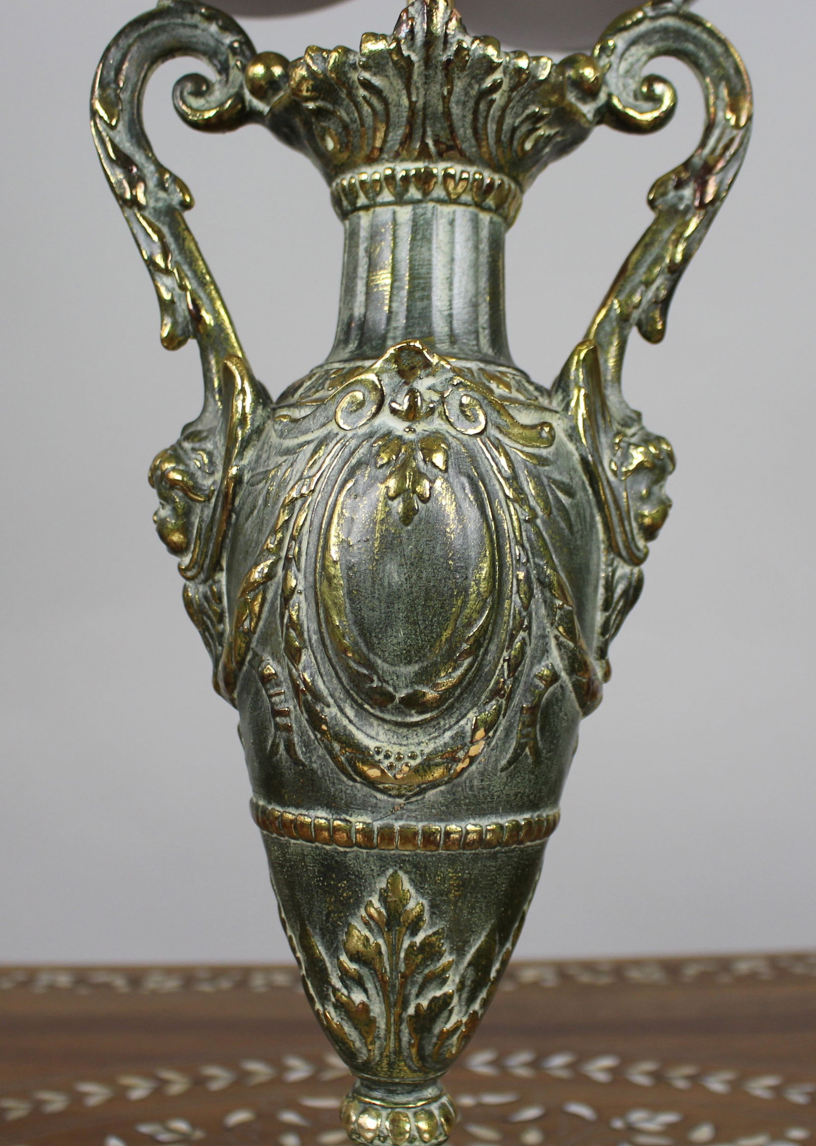 Vintage Decorative Table Lamp with Shade - 4