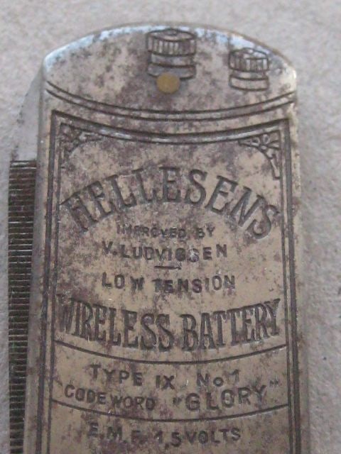 Vintage Hellesens Wireless Battery Advertising Penknife, c1940 - 3