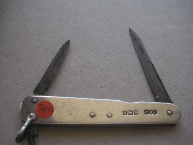 George V Silver Hafted Multi-Bladed Steel Bladed Folding Penknife, Sheffield 1918 (1 of 3)