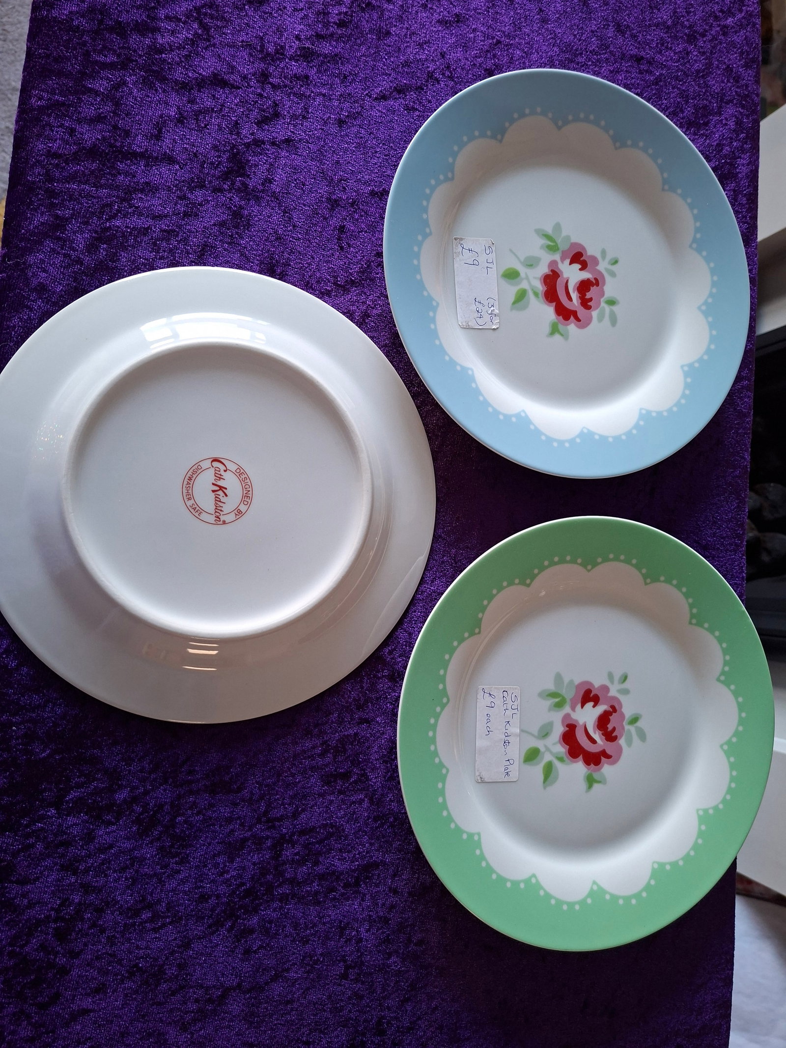 Selection of Unused Designer Plates and Bowls: Title: Selection of Unused Designer Plates and Bowls Description: Selection of bowls and plates. 7 items in total Cath Kidson and otgers Unused, beautiful items Condition: New Delivery option: