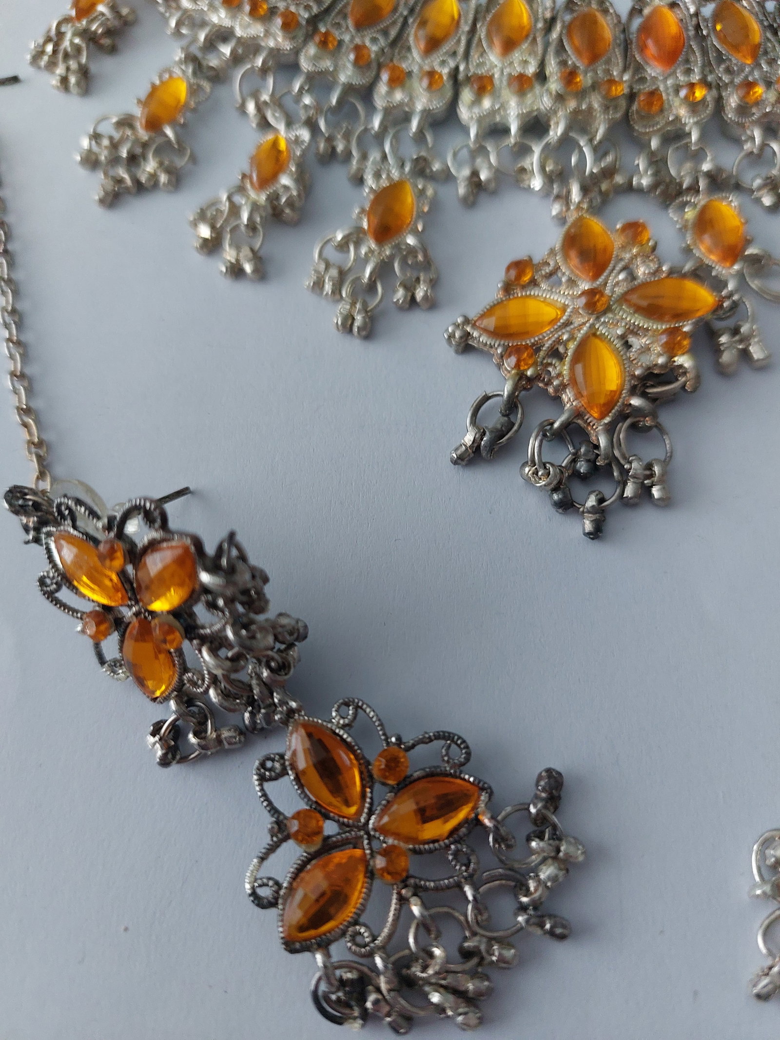 Spectacular Amber Colour Necklace and Earrings, Vintage - 3
