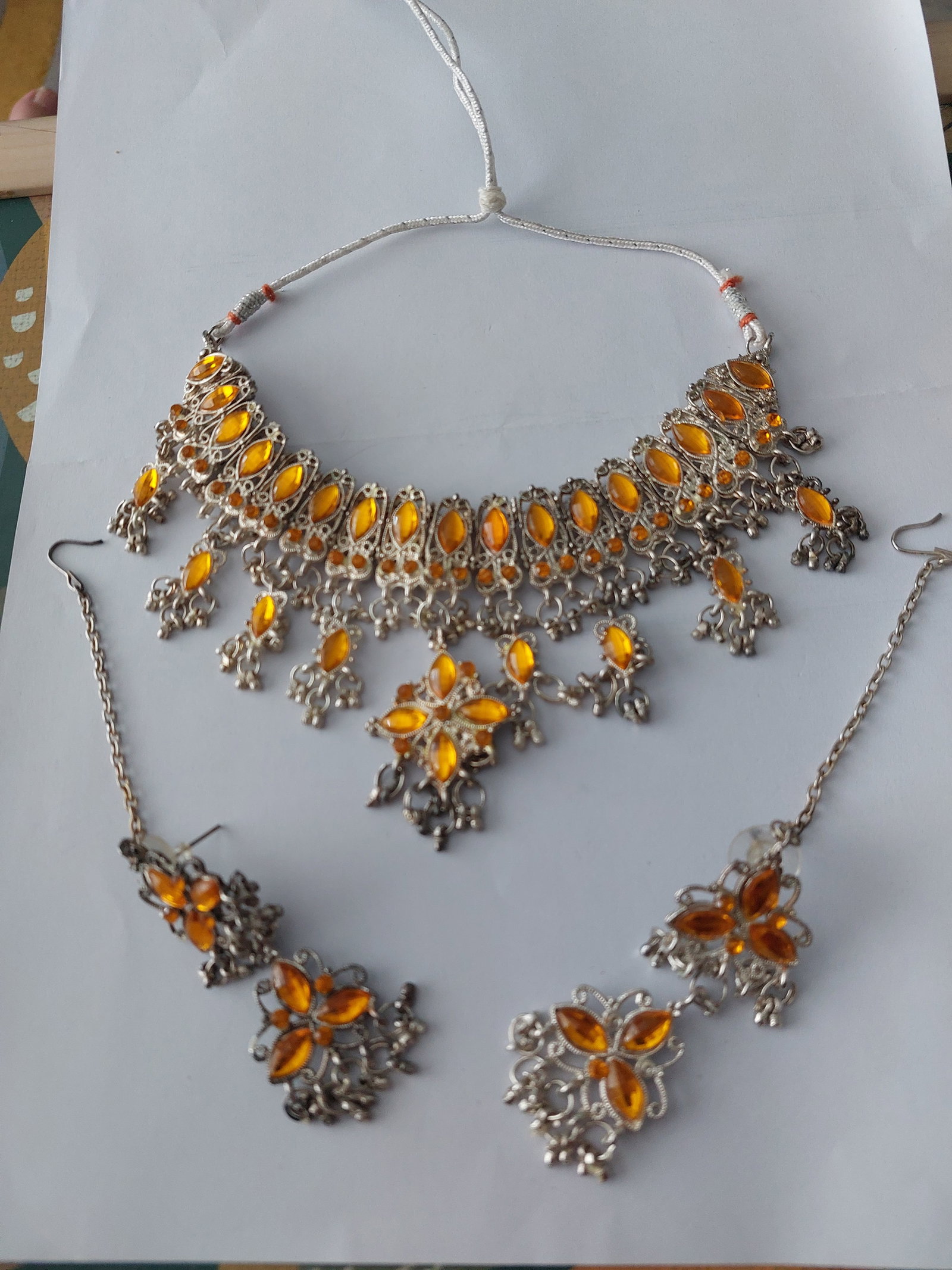 Spectacular Amber Colour Necklace and Earrings, Vintage - 5