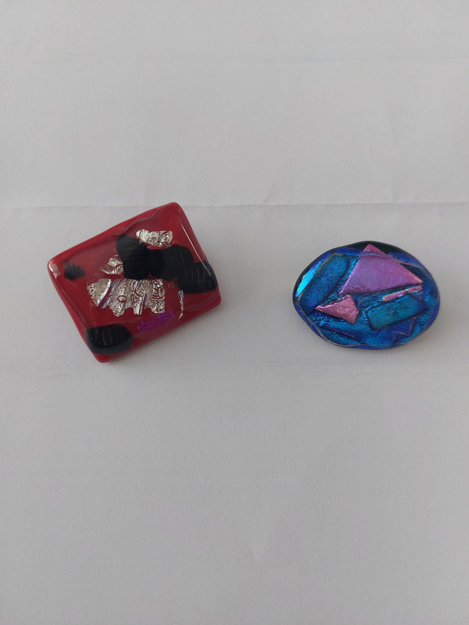 Selection of 5 Vintage Brooches: Title: Selection of 5 Vintage Brooches Description: Selection of vintage brooches Condition: Used Delivery option: Collection & Delivery Location: ME13 Category: Collectables