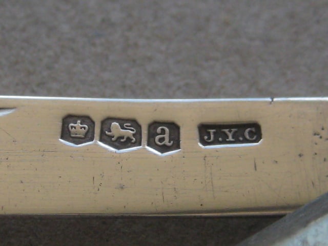George V Mother of Pearl Hafted Silver Bladed Folding Fruit Knife, Sheffield 1918 - 3