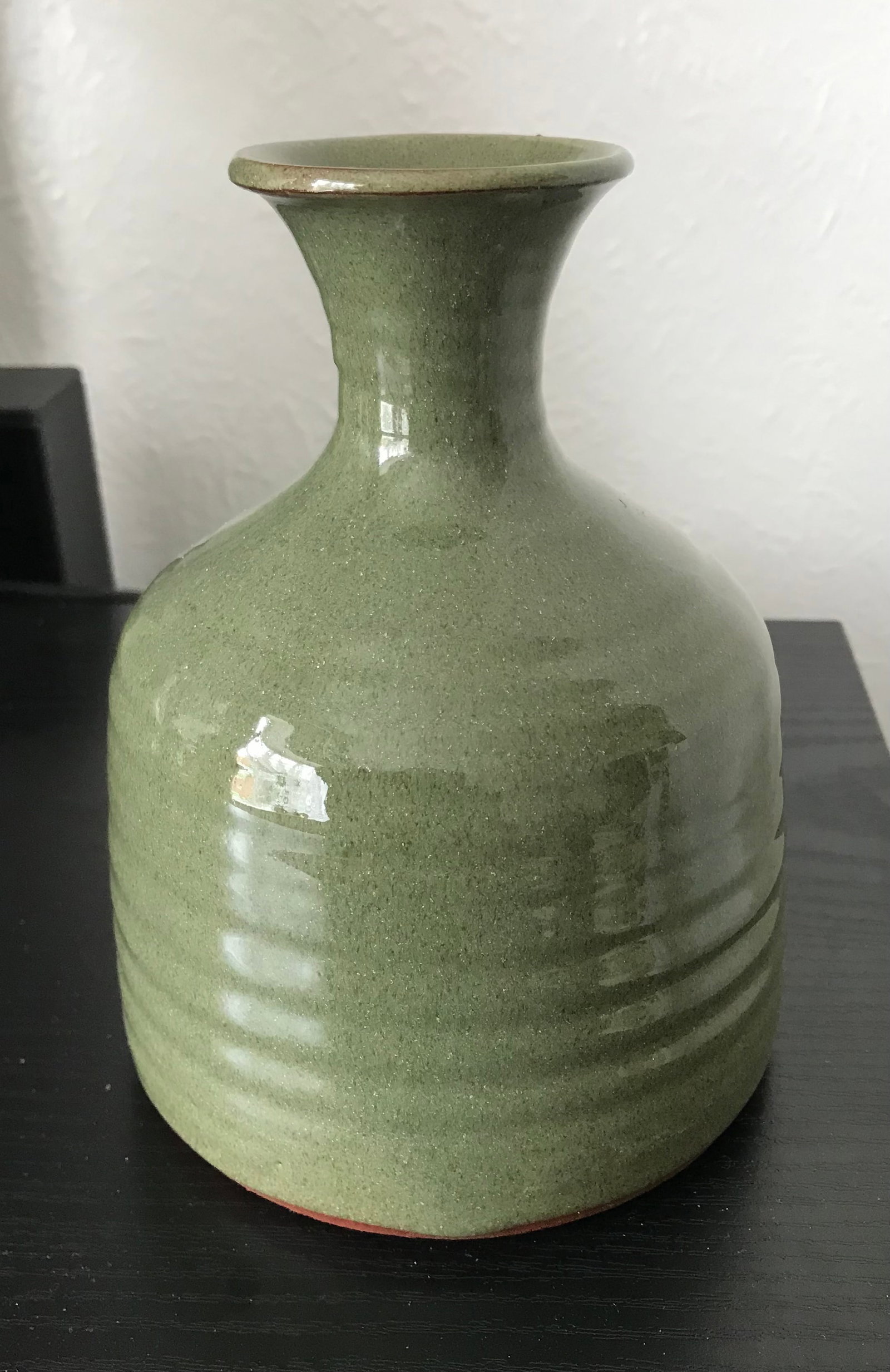 Breanish Pottery Olive Green Glaze Vase - 2