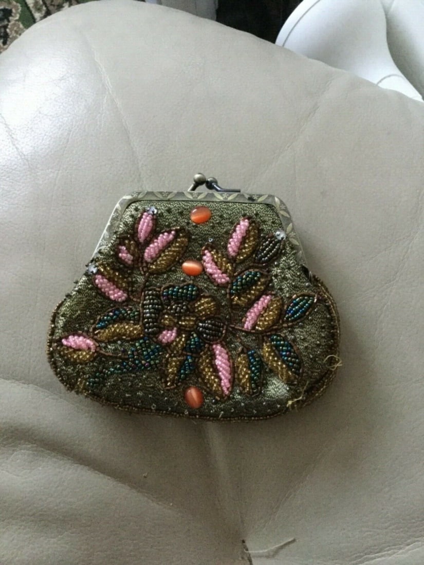 Vintage Butler and Wilson Womens Beaded Small Clutch Purse - 2